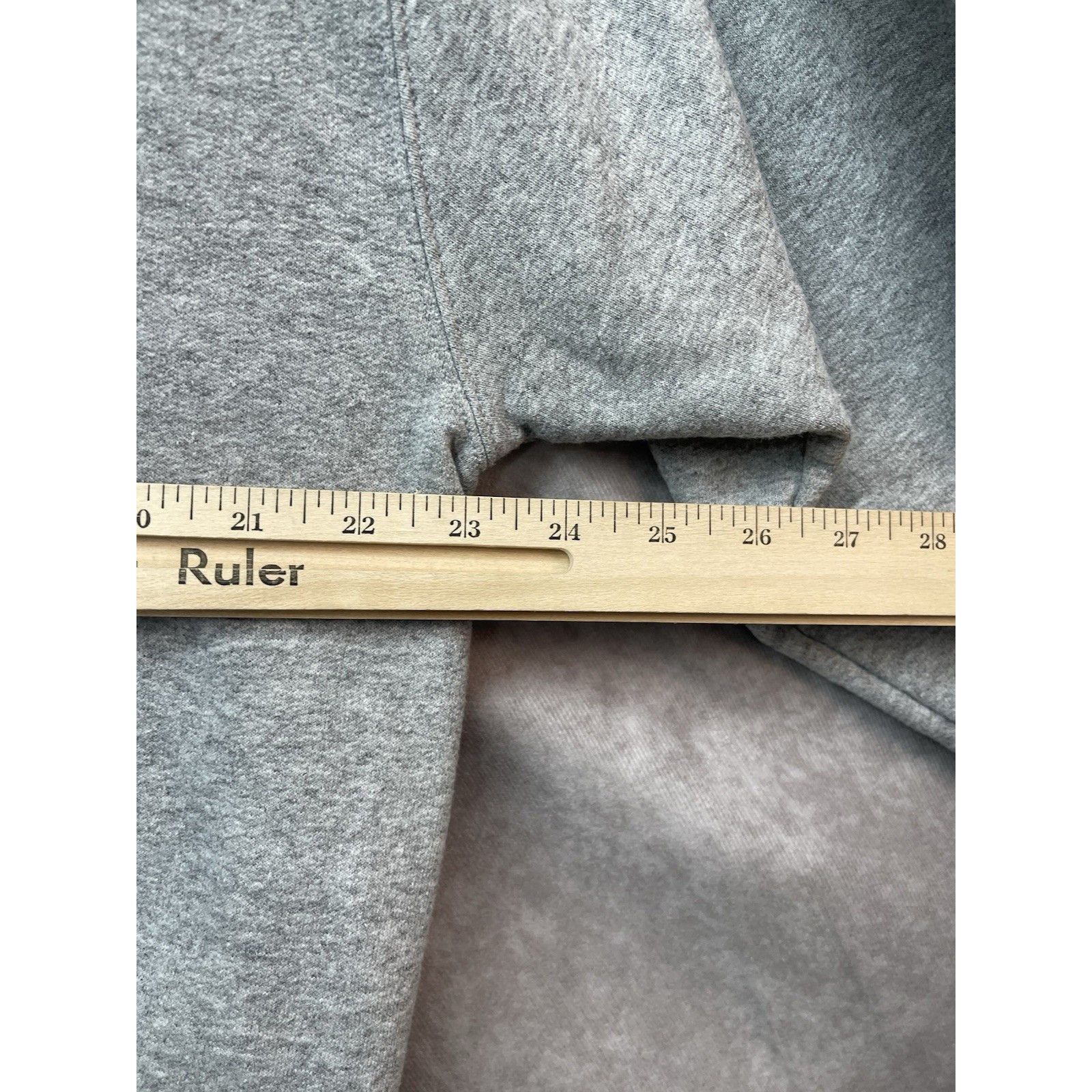 Champion Vintage AIG Finance Fintech Company Champion Reverse Weave S Size US L / EU 52-54 / 3 - 6 Thumbnail