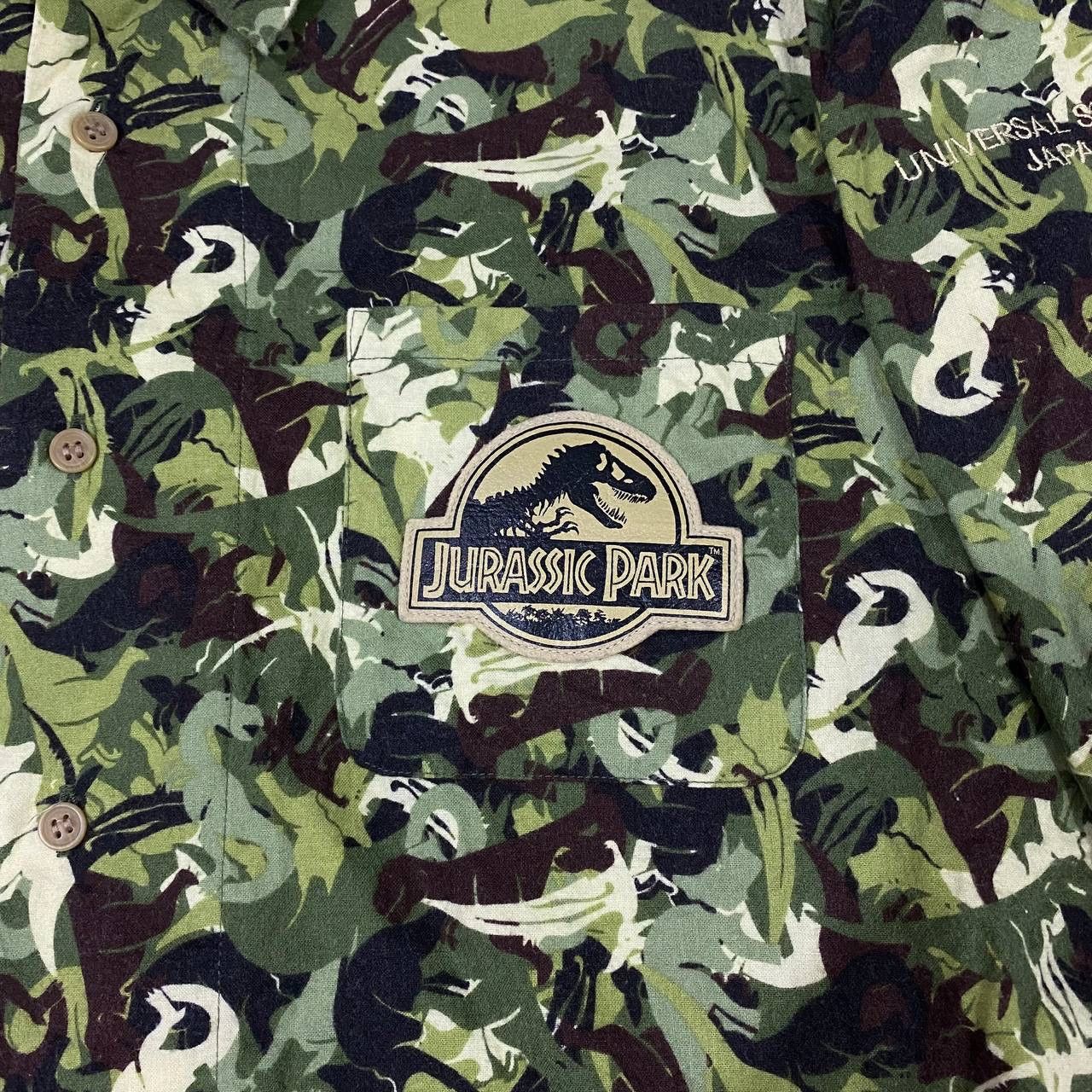 Universal Studios Vintage movie fullprint jurassic park ranger film shirt Size US M / EU 48-50 / 2 - 6 Thumbnail