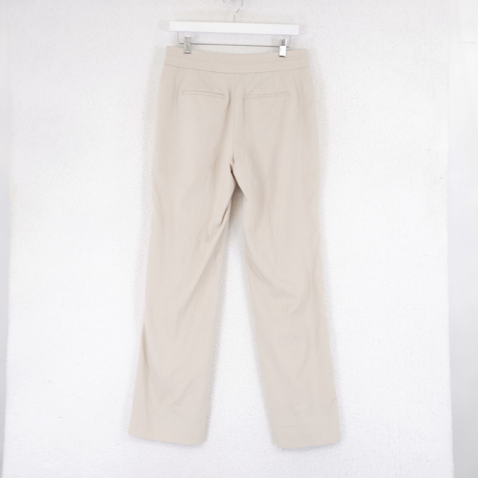 White House Black Market White House Black Market Cream Modern Boot 8R 32/32 Trousers Size 30" / US 8 / IT 44 - 4 Thumbnail