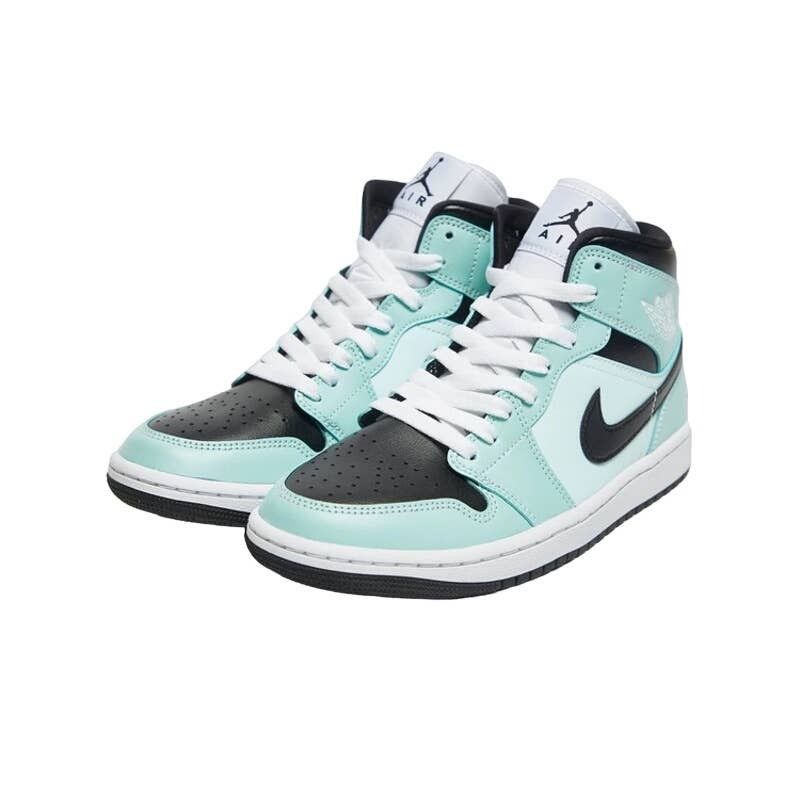 Nike Nike Womens Air Jordan 1 Mid Light Dew/Teal Mint/Noir 12 NEW Size US 12 / IT 42 - 1 Thumbnail