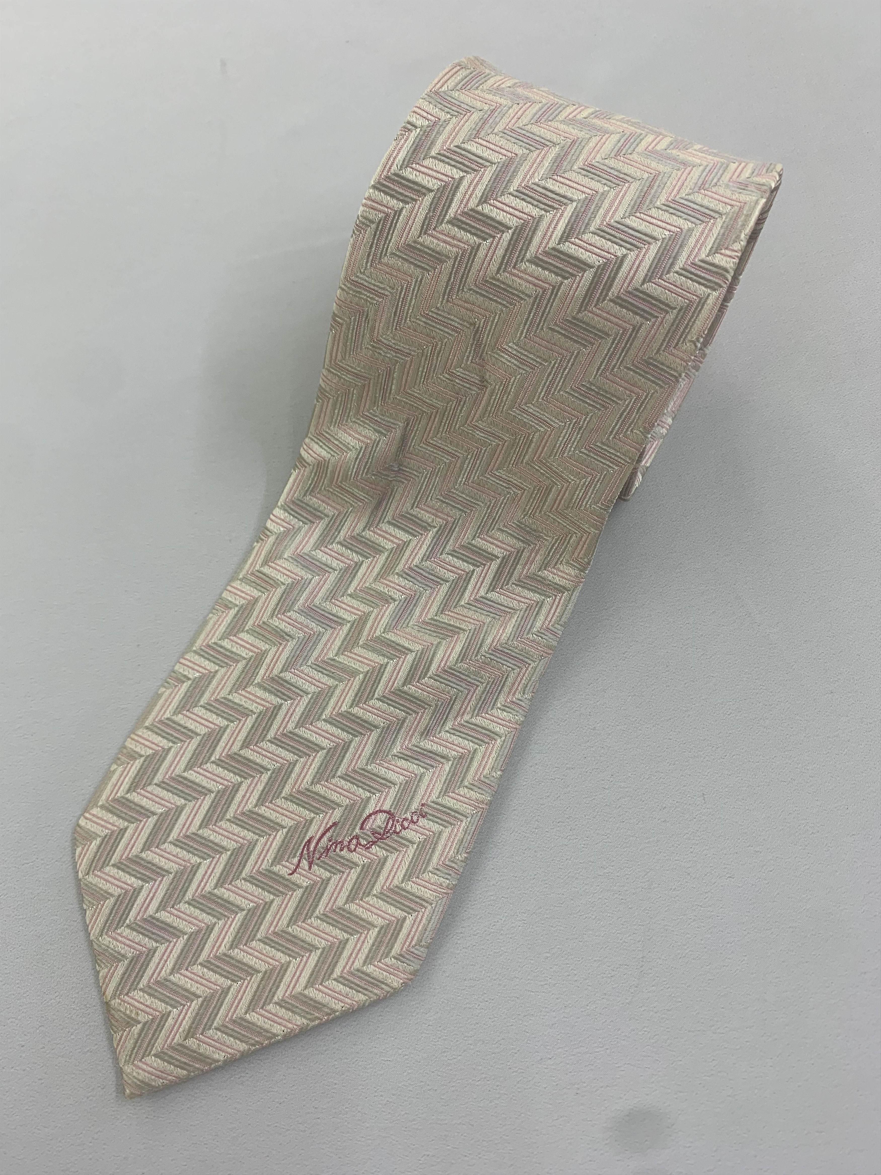 Vintage Nina Ricci silk tie NT1002 Size ONE SIZE - 1 Thumbnail