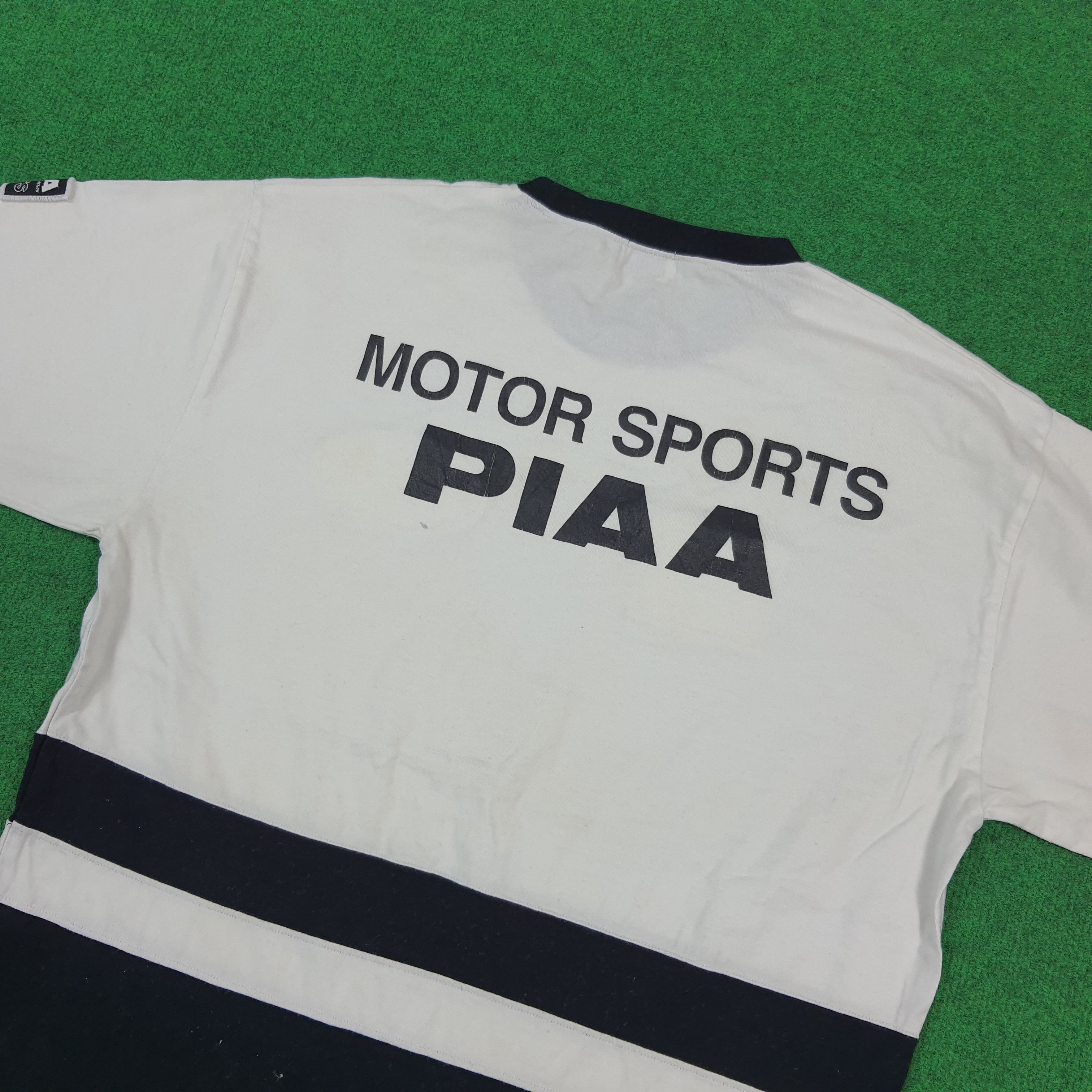 Vintage Vintage PIAA Motor Sports Racing Tshirt C299N79 Size US L / EU 52-54 / 3 - 2 Thumbnail
