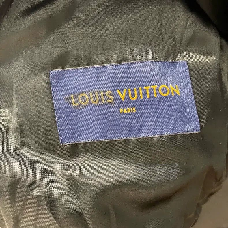 Louis Vuitton Louis Vuitton Black cowhide jacket Size US S / EU 44-46 / 1 - 4 Thumbnail