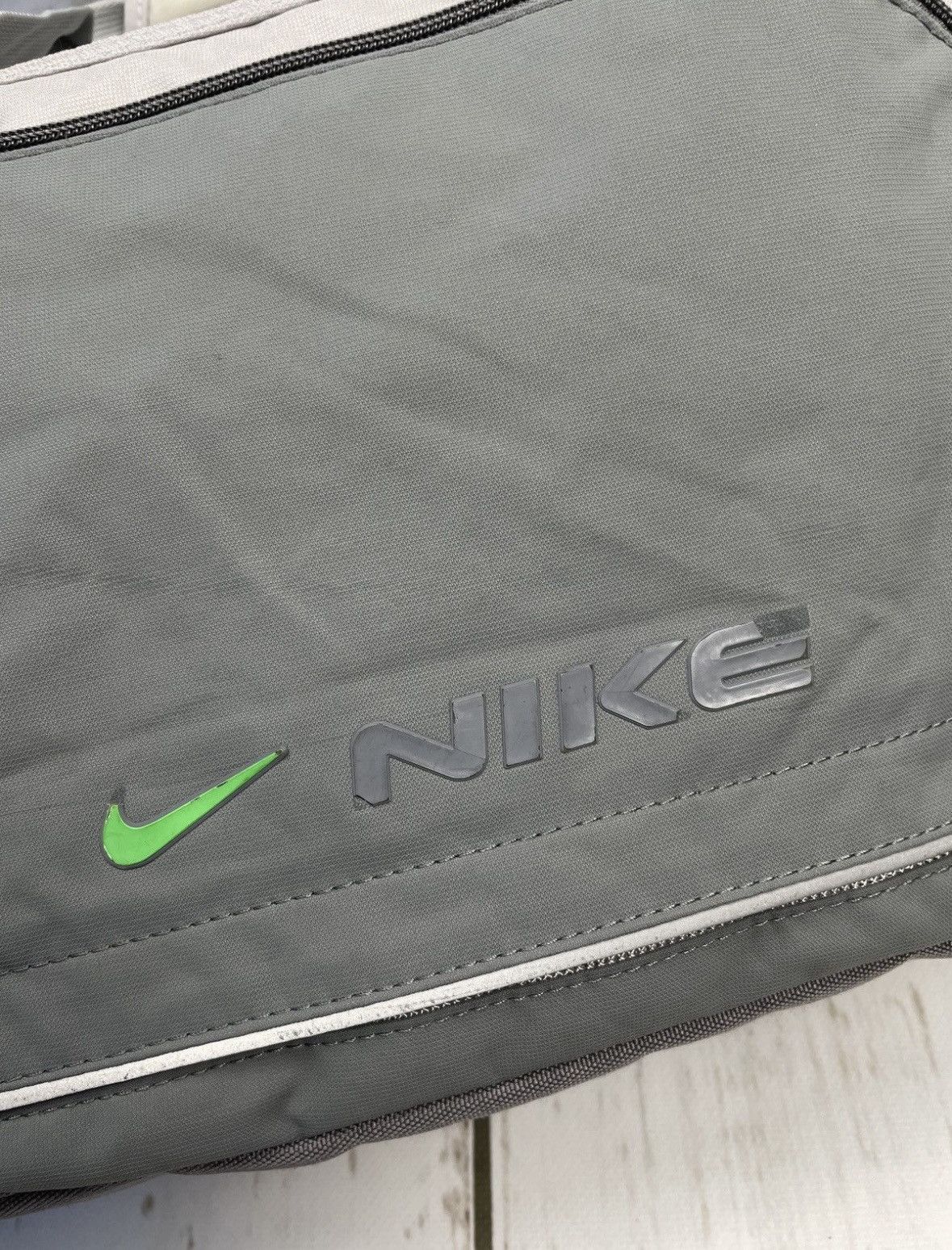 Nike Nike Vintage Training Bag Gorpcore 90s Size ONE SIZE - 3 Thumbnail