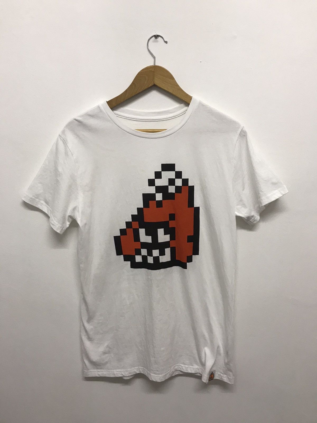 image of Splatoon Nintendo Games Shirt in White, Men's (Size Medium)