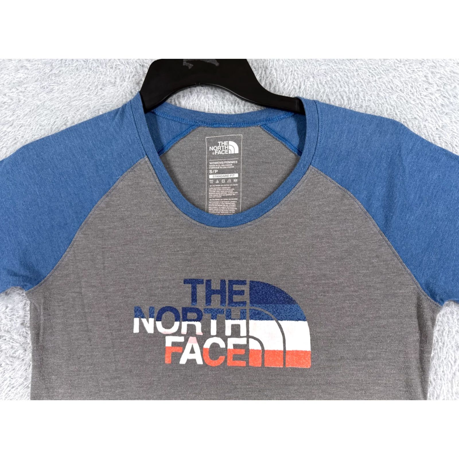 The North Face The North Face Shirt Women Small Gray Blue Short Sleeve Raglan Baseball Style Size S / US 4 / IT 40 - 4 Thumbnail