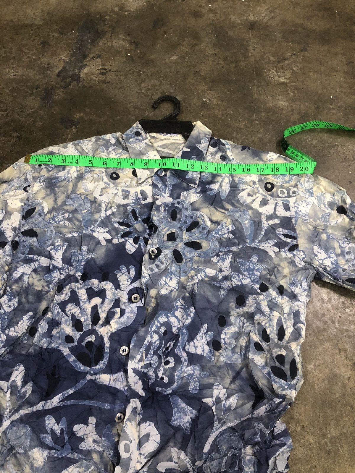 Byblos × Designer Byblos silk button up shirt Size US L / EU 52-54 / 3 - 9 Thumbnail