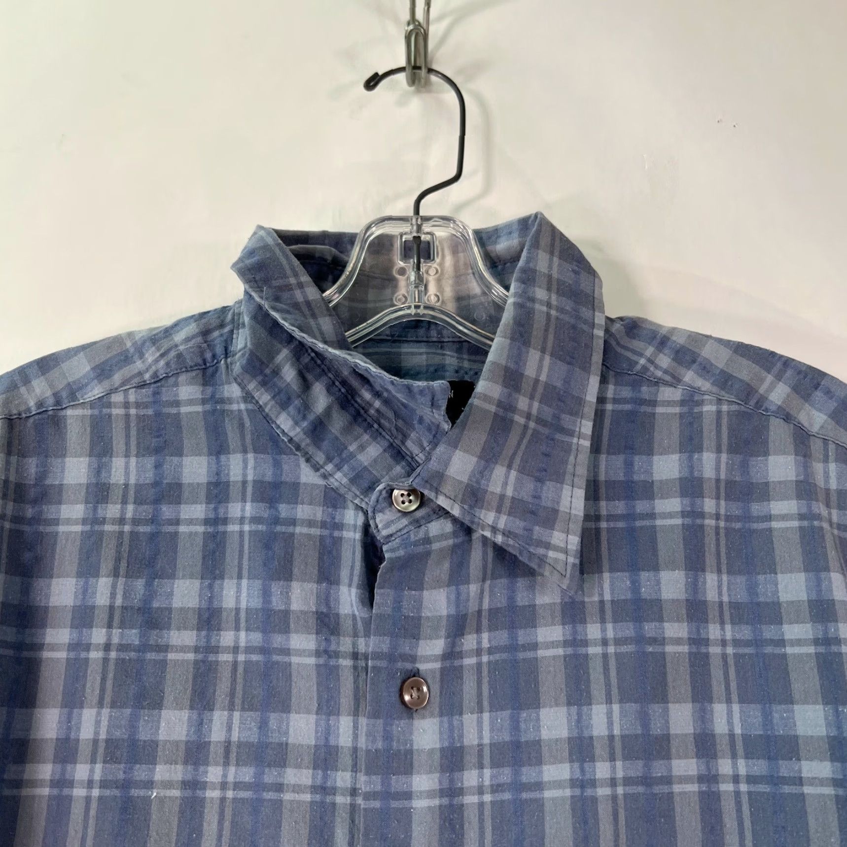 Van Heusen Van Heusen Mens Shirt Short Sleeves Plaid Button Front Blue Large Size US L / EU 52-54 / 3 - 3 Thumbnail