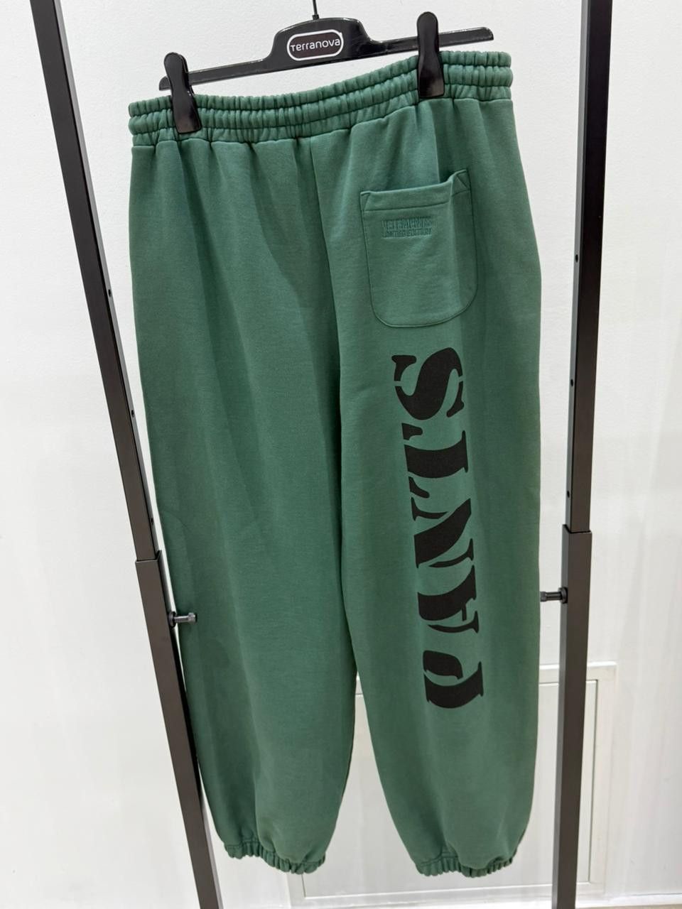 Vetements CC28 Logo Detail Cotton Track-Pant in Green Size US 28 / EU 44 - 4 Thumbnail