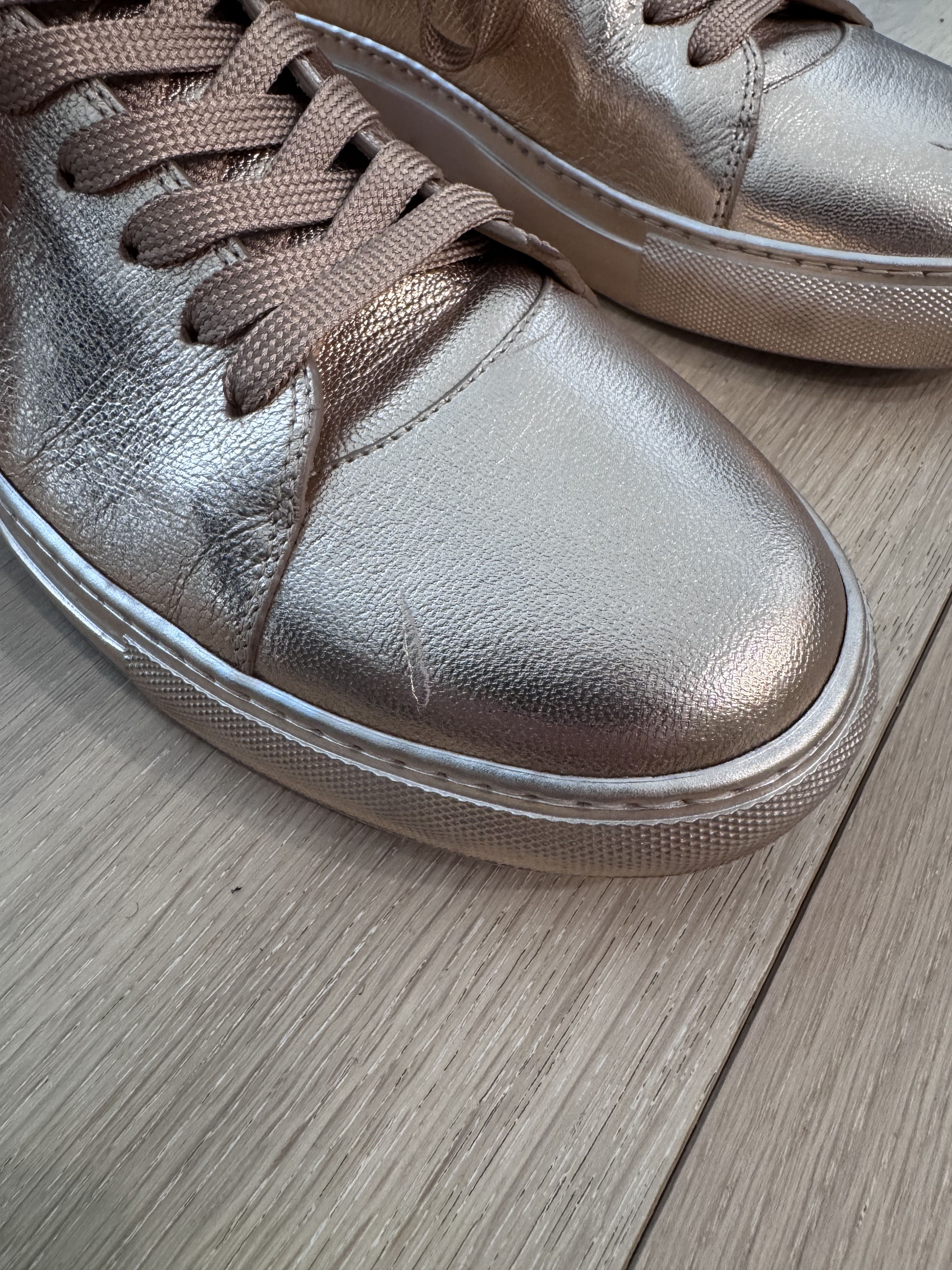 Buscemi Buscemi 100MM Metallic Rose Gold High Top Sneakers Size 12 Size US 12 / EU 45 - 11 Thumbnail