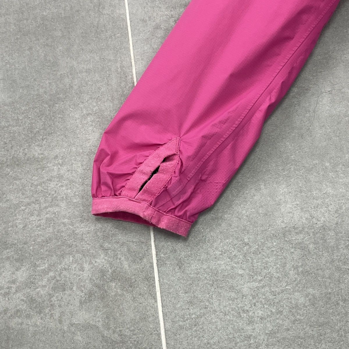 Haglofs Haglofs Lim Women Gore-Tex Jacket Size L Size L / US 10 / IT 46 - 4 Thumbnail