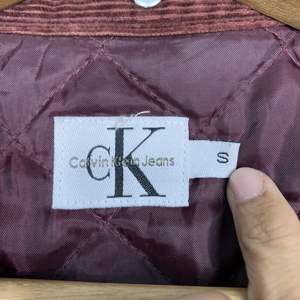 Calvin Klein ☀️CK Jeans corduroy cropped zipper jacket Size US S / EU 44-46 / 1 - 15 Thumbnail