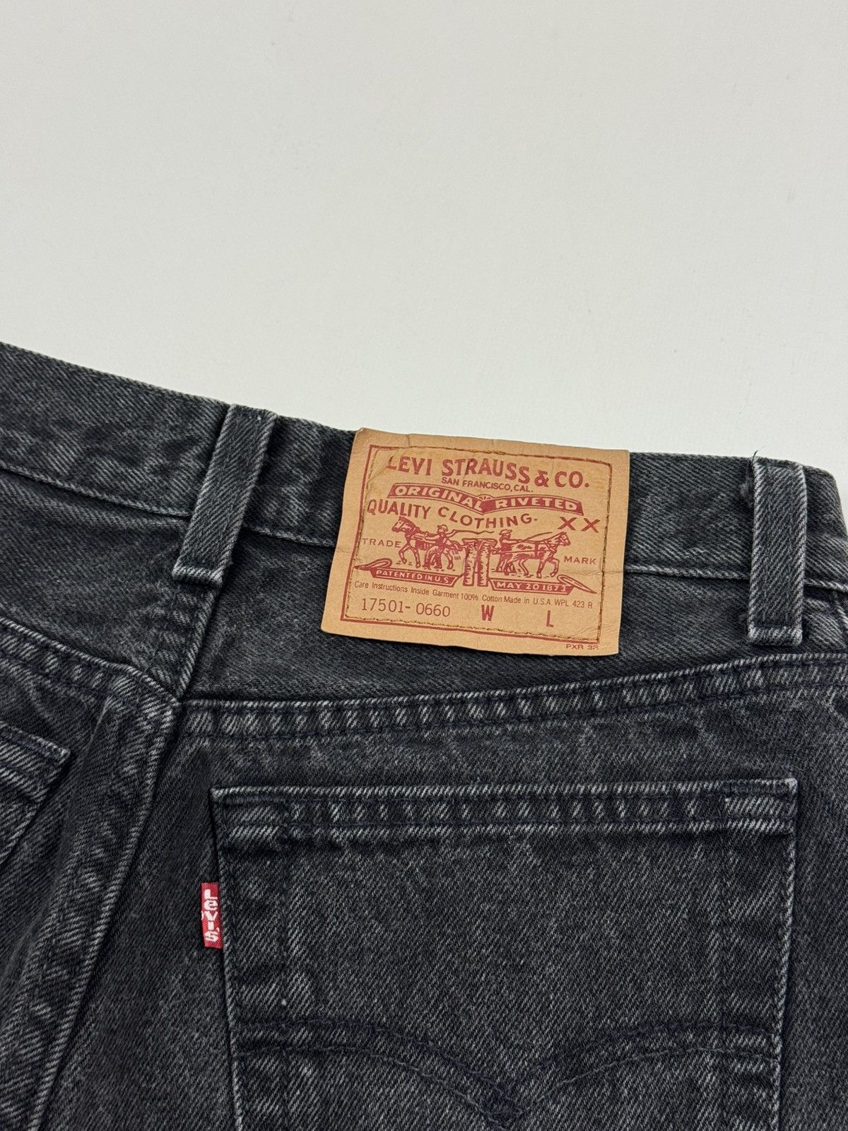 Levi's 1990’s Vintage Levi’s 17501-0660 Washed Gray Women’s Jeans Size 28" / US 6 / IT 42 - 13 Thumbnail