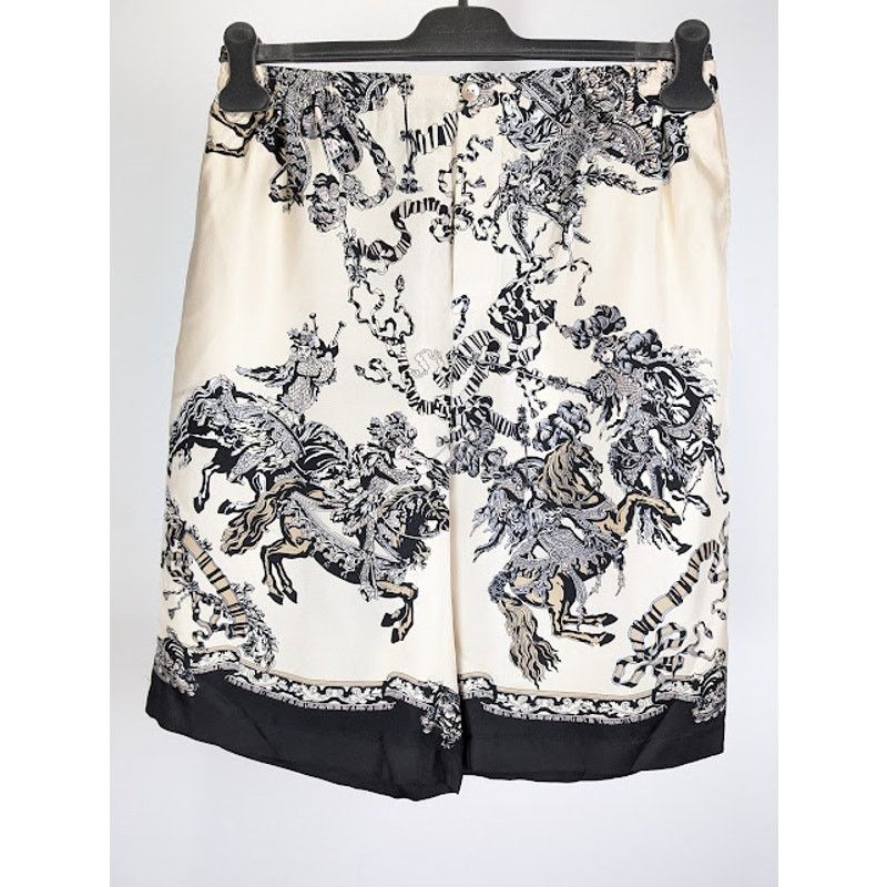 Gucci o1rshd1 Roi Soleil Short On TW Prt in Ivory/Black/Mc Size US 34 / EU 50 - 2 Thumbnail
