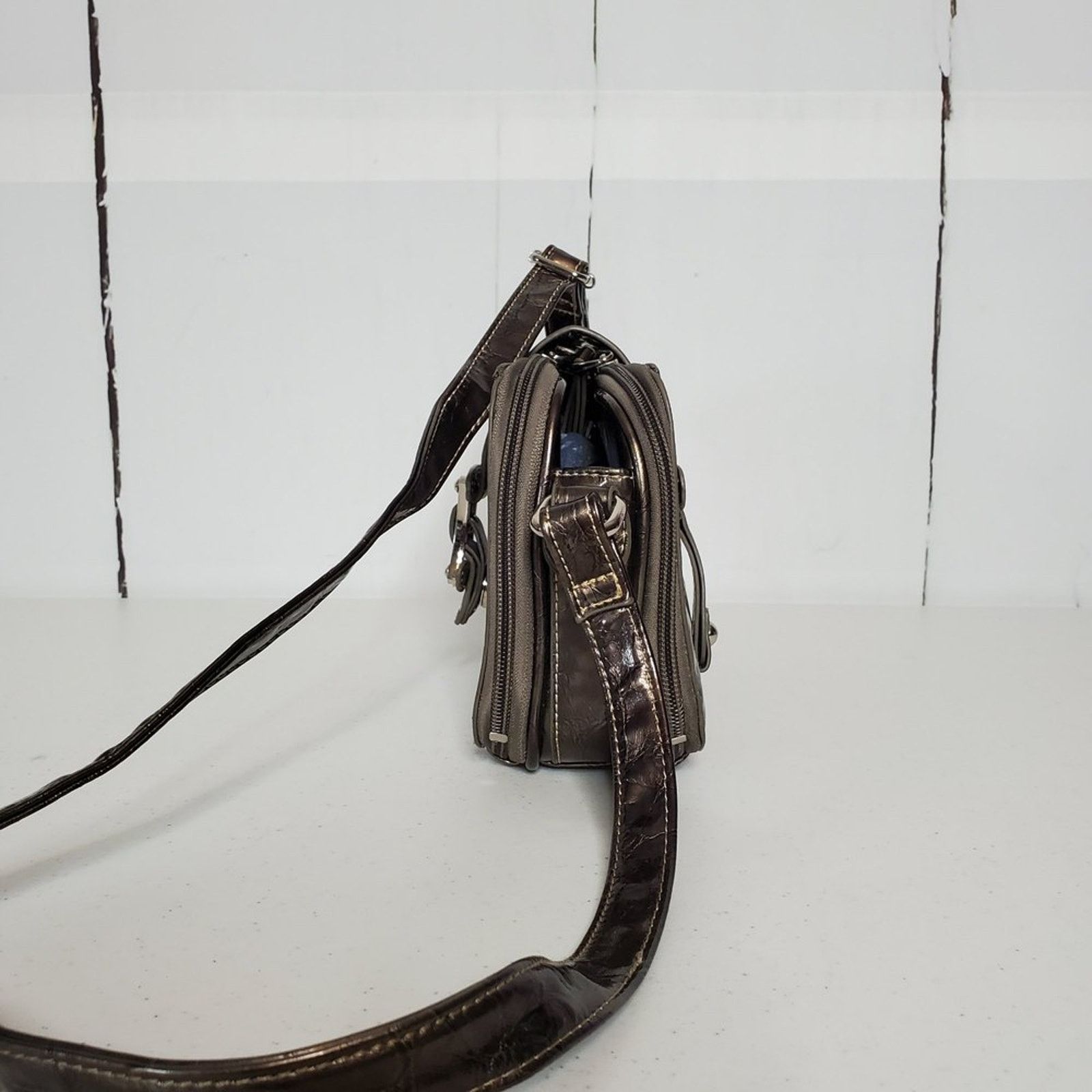 Designer Marc Chantal Embossed Patent Leather Organizer Crossbody Bag Size ONE SIZE - 2 Thumbnail