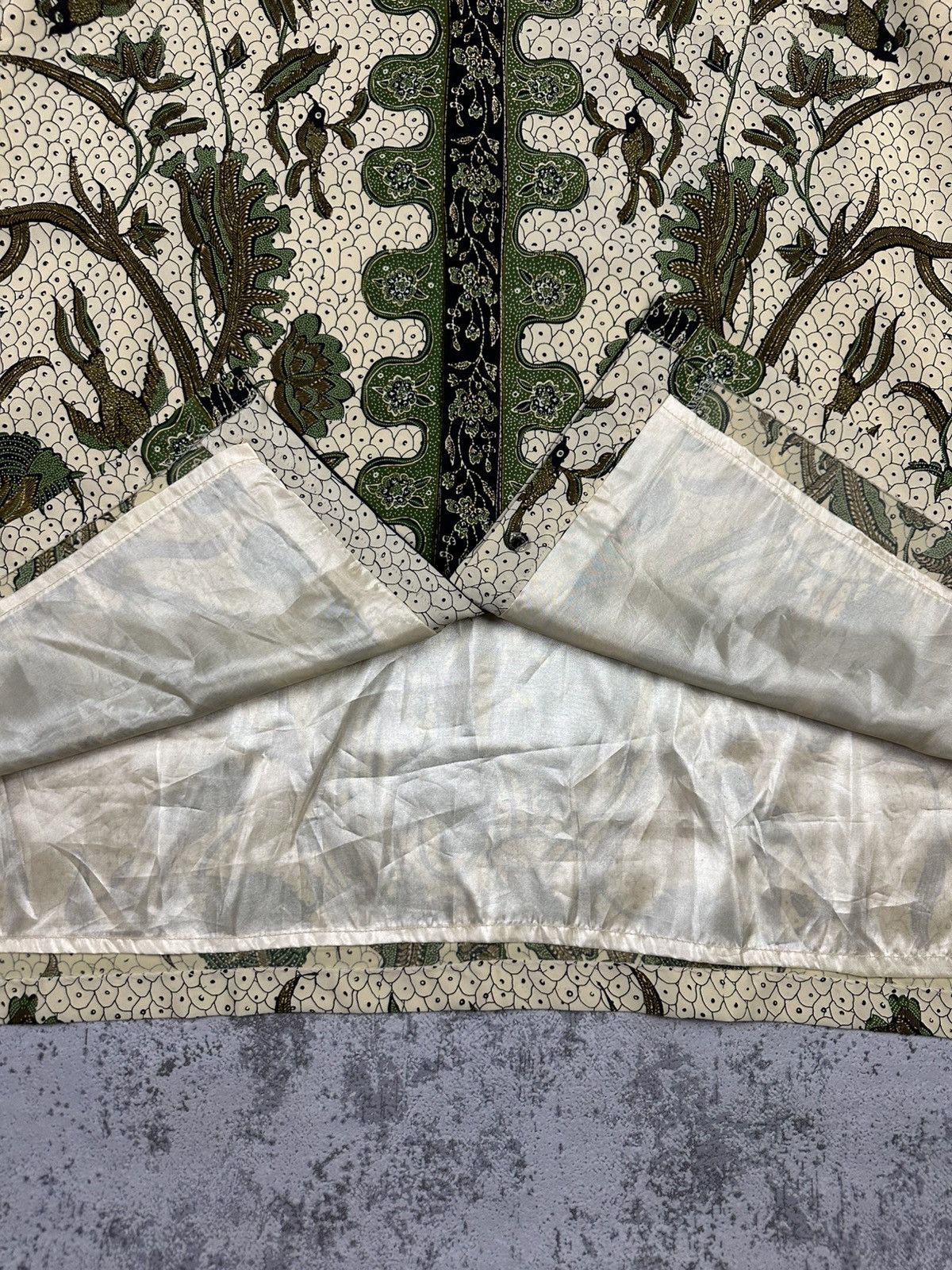 Designer Arjuna Weda Elegant Floral Batik Shirt Rare Size US XL / EU 56 / 4 - 8 Thumbnail
