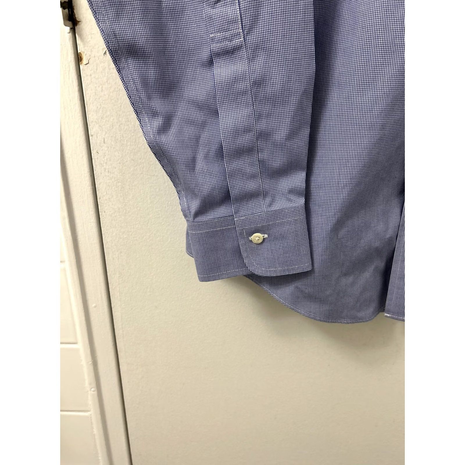 Brooks Brothers VINTAGE Brooks Brothers Original Polo Shirt Mens Sz 14.5 Blue Houndstooth Regent Supima Dress Shirt Long Sleeve Non-Iron Button-Down Collar Mens Size US M / EU 48-50 / 2 - 7 Thumbnail