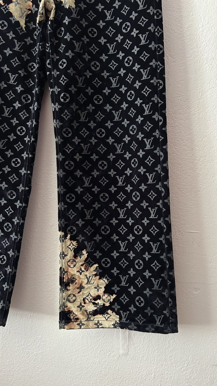 Louis Vuitton Louis Vuitton Fire Cloud Pants Size US 32 / EU 48 - 5 Thumbnail