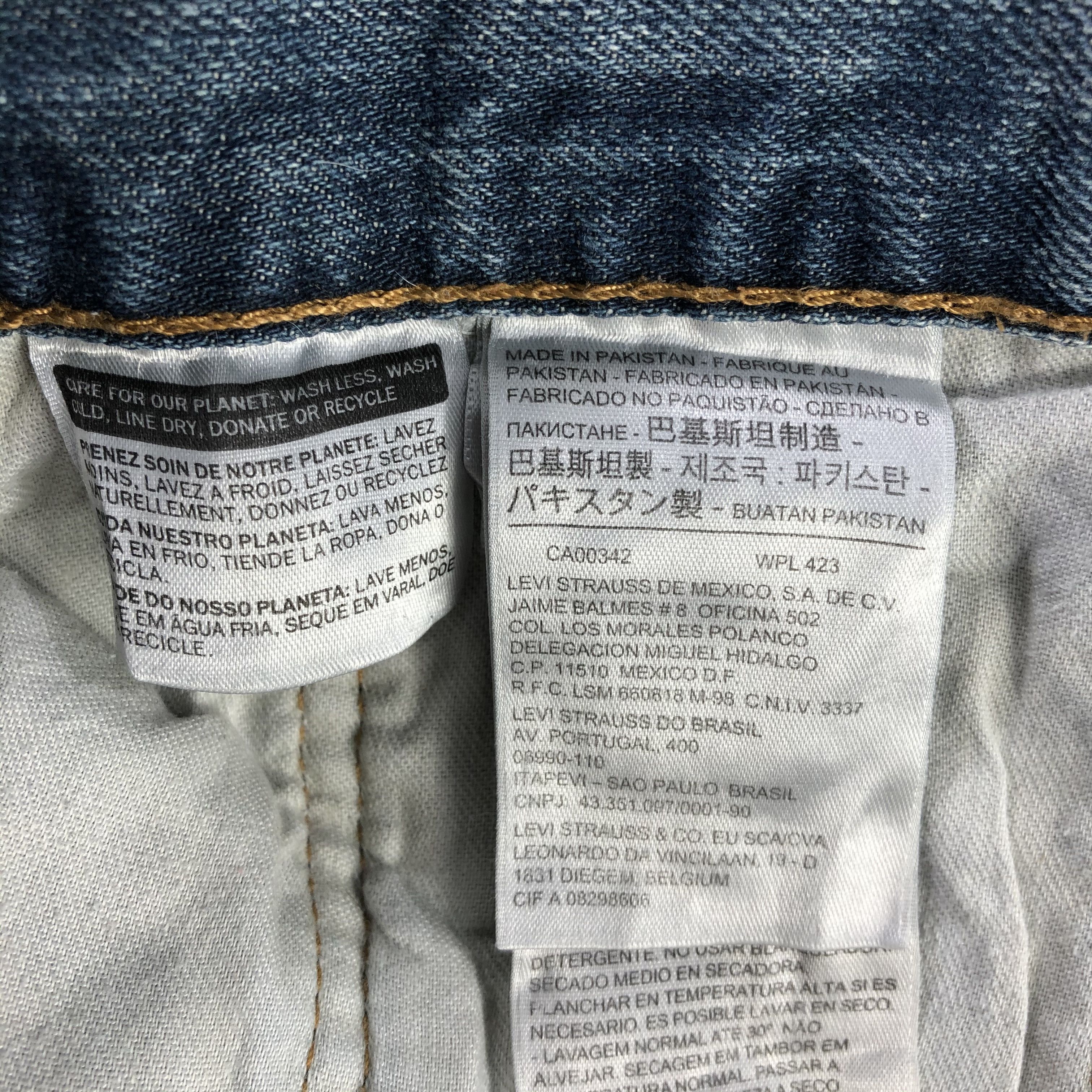 Levi's Vintage Levi's 559 Jeans Blue Wash Denim KJ1423 Size US 31 - 11 Thumbnail