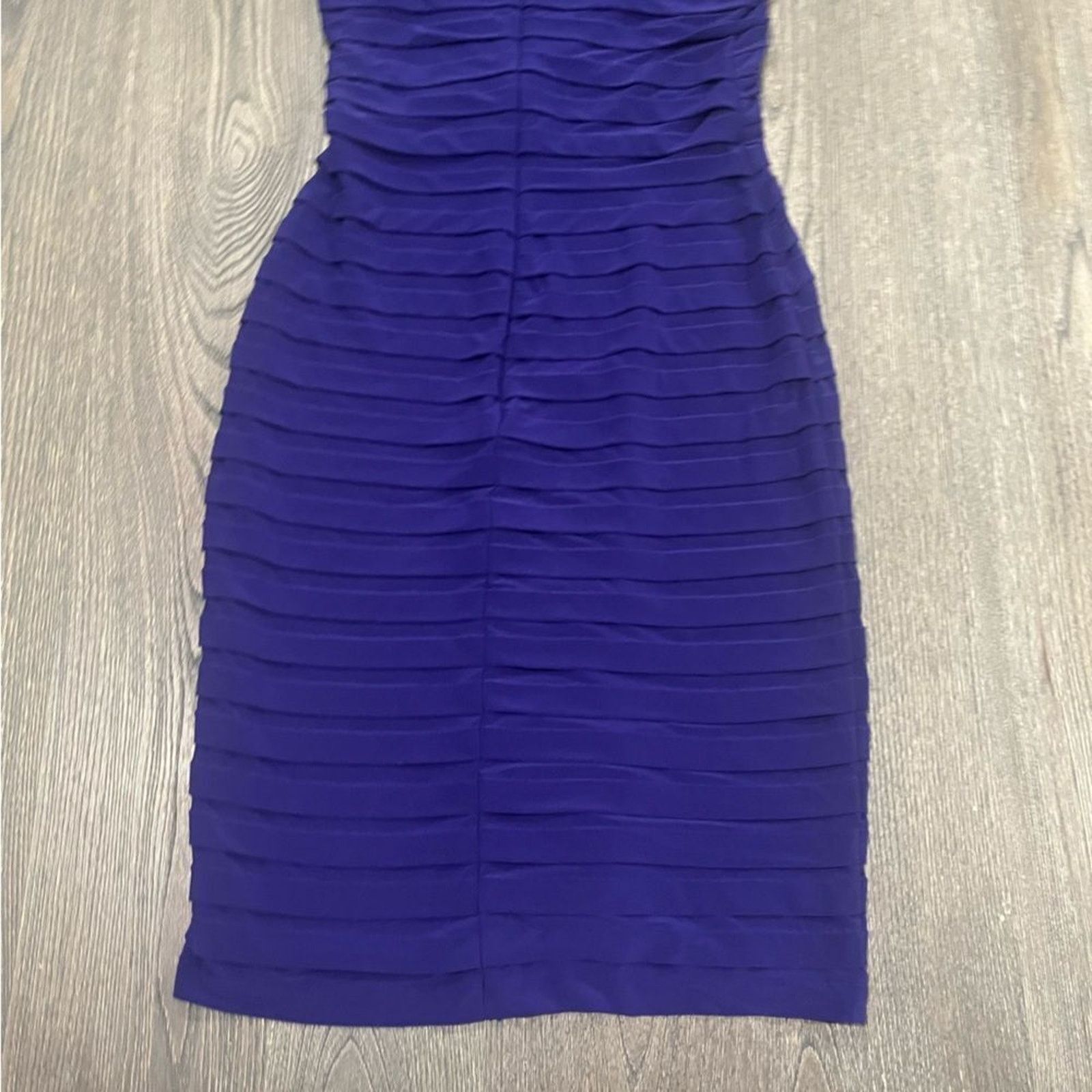 Adrianna Papell Adrianna Papell Bodycon Bandage Tiered Dress Cobalt Size 6 Size M / US 6-8 / IT 42-44 - 4 Thumbnail