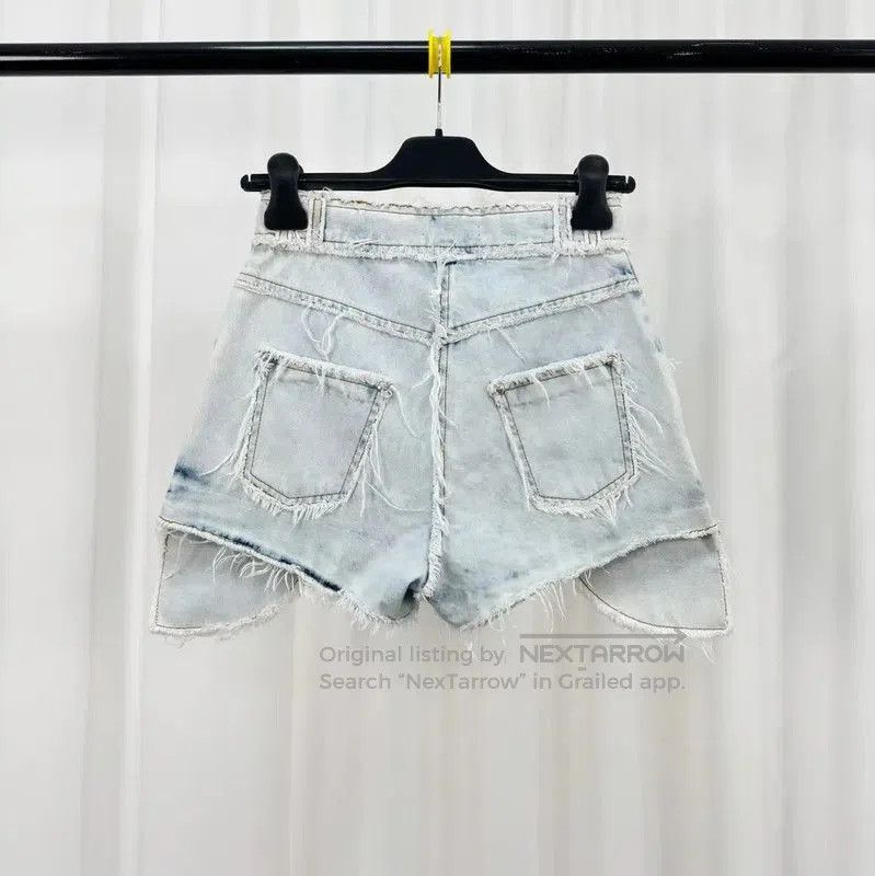 Balmain Balmain Summer Light Blue Denim Shorts . Size 28" / US 6 / IT 42 - 2 Thumbnail