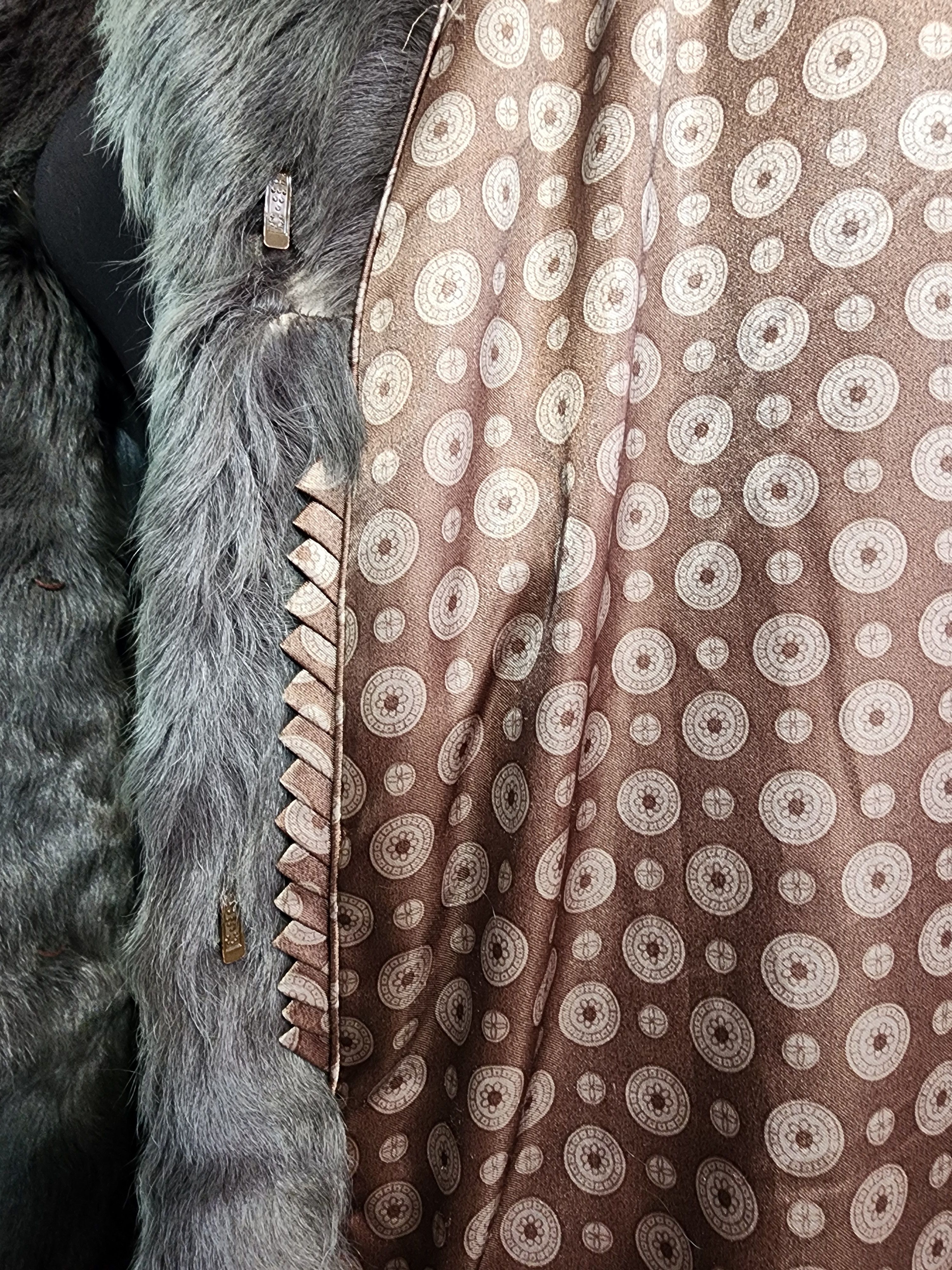 Furla Green Genuine Fur Coat: Women's Winter Coat Size XL / US 12-14 / IT 48-50 - 10 Thumbnail