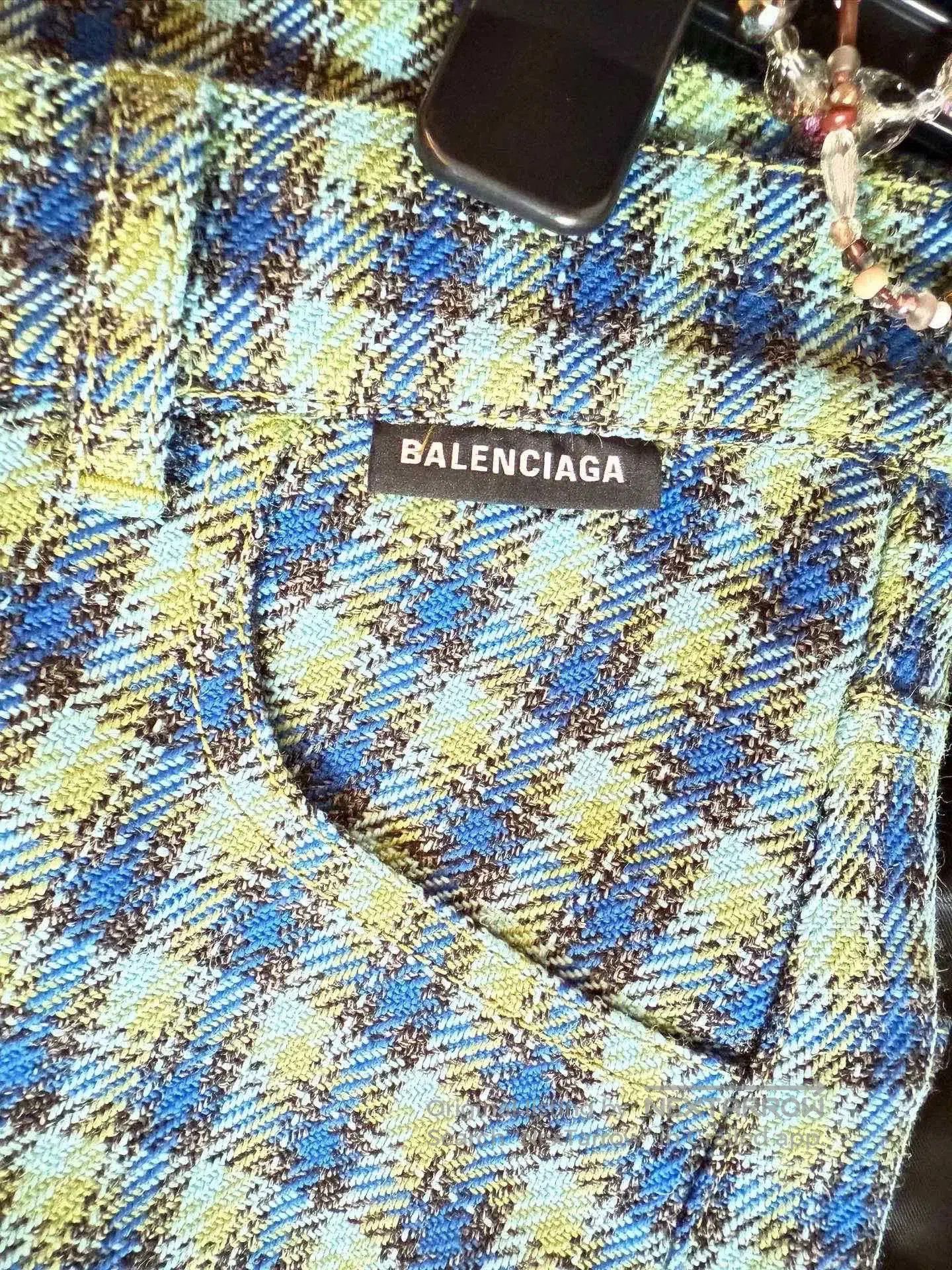Balenciaga Balenciaga Wool Plaid Suit. Size S / US 4 / IT 40 - 6 Thumbnail