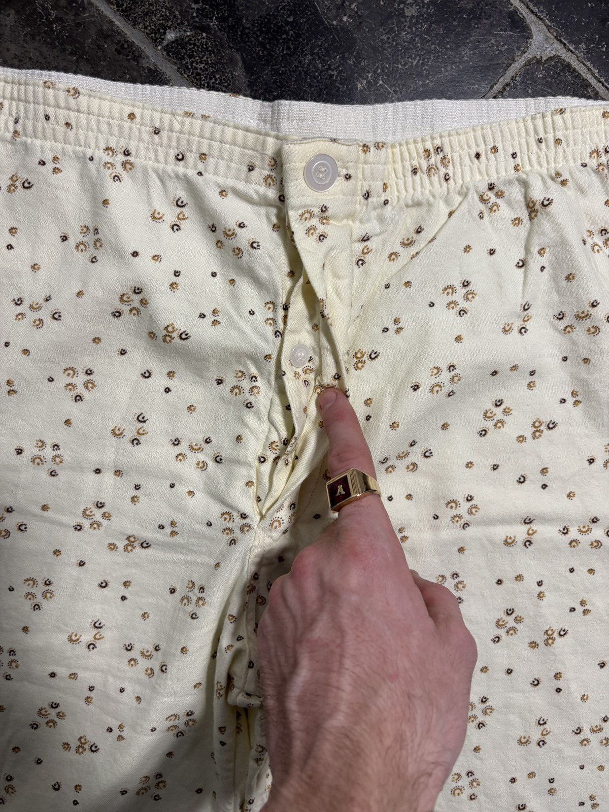 Vintage Vintage Pajama Set 70s 80s Two Piece Suit Sleep Pant Shirt Size US 37 - 12 Thumbnail