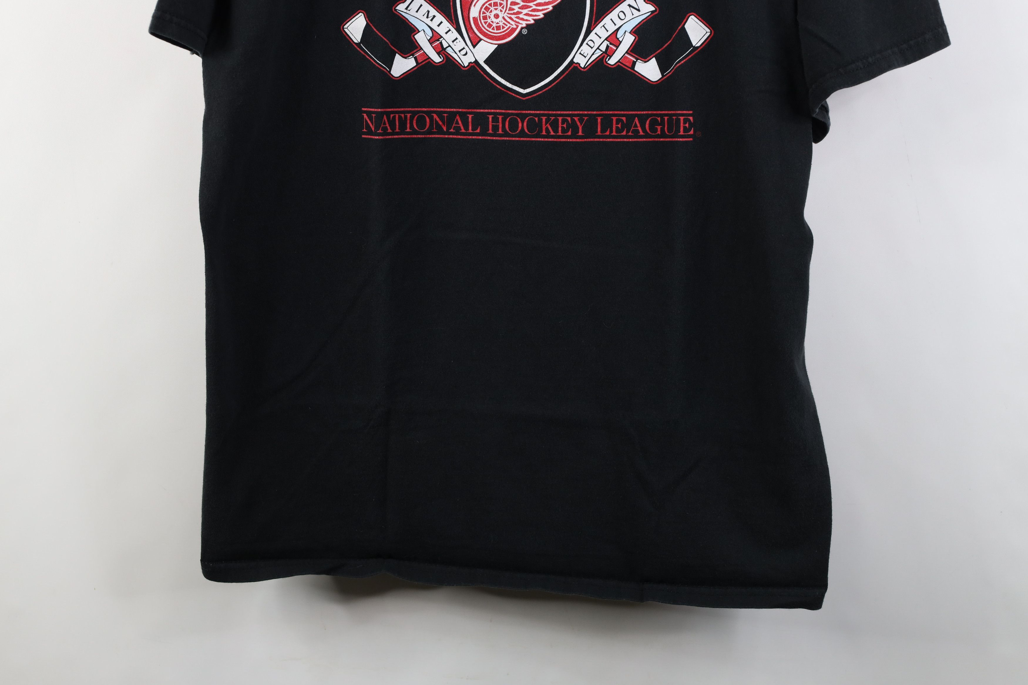 Vintage Vintage 90s Detroit Red Wings Hockey T-Shirt Black Cotton Size US XL / EU 56 / 4 - 3 Thumbnail
