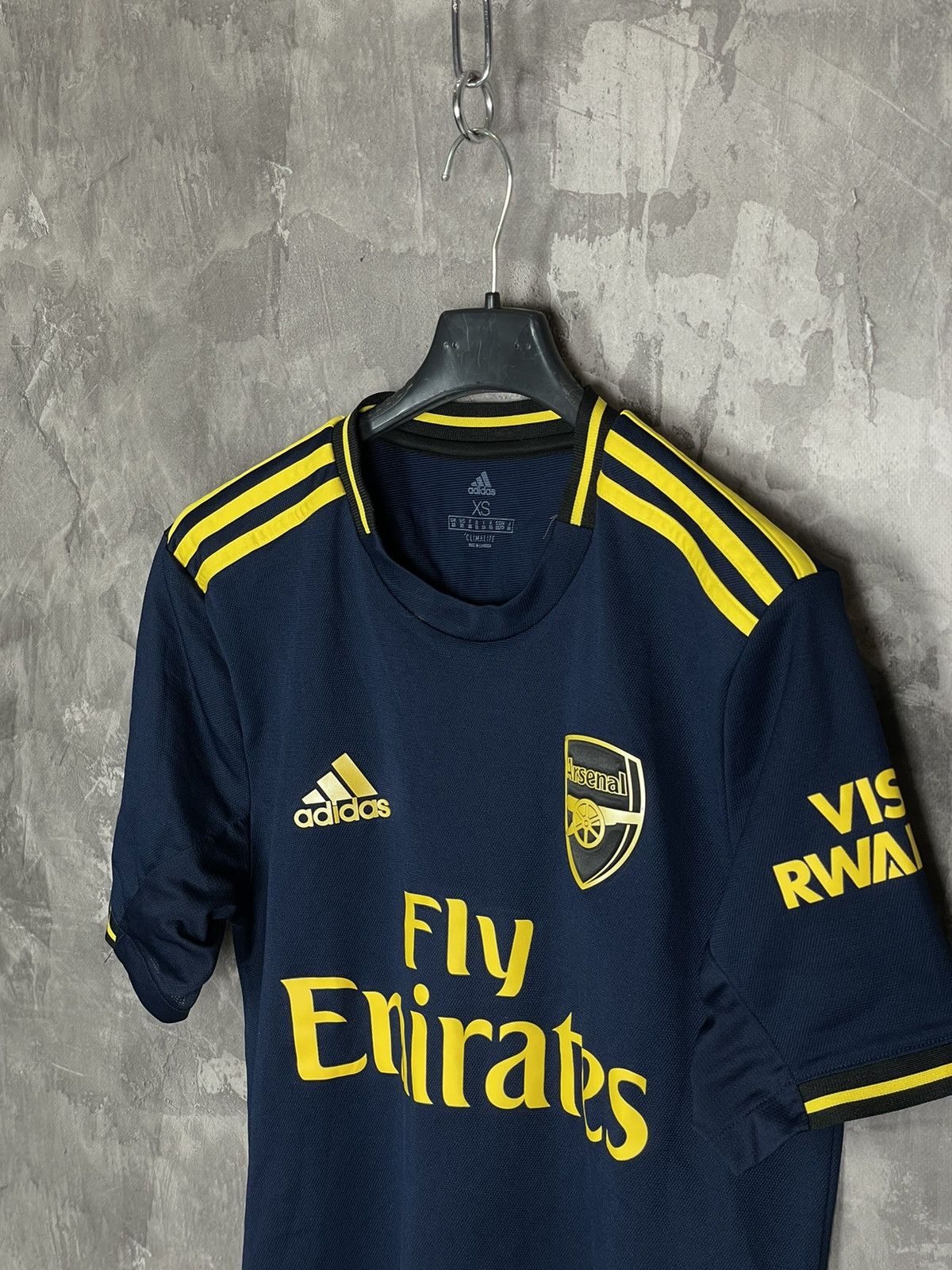 Adidas ARSENAL Adidas 2019s Football Bellerin #2 Soccer Jersey Size US XS / EU 42 / 0 - 7 Thumbnail