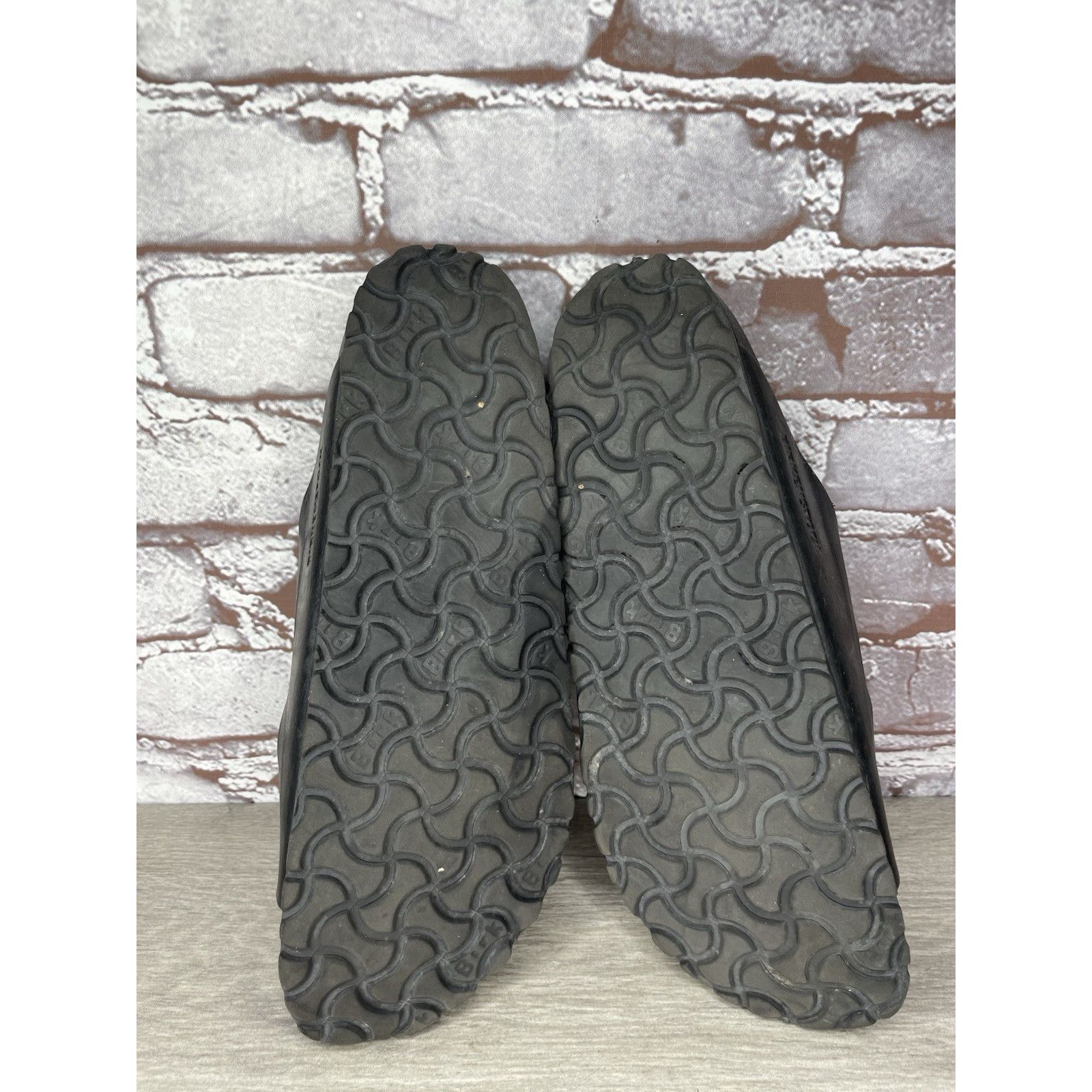 Birkenstock Birkenstock Arizona Essentials EVA Black Foam Slides Sandals Size US 7.5 / IT 37.5 - 8 Thumbnail