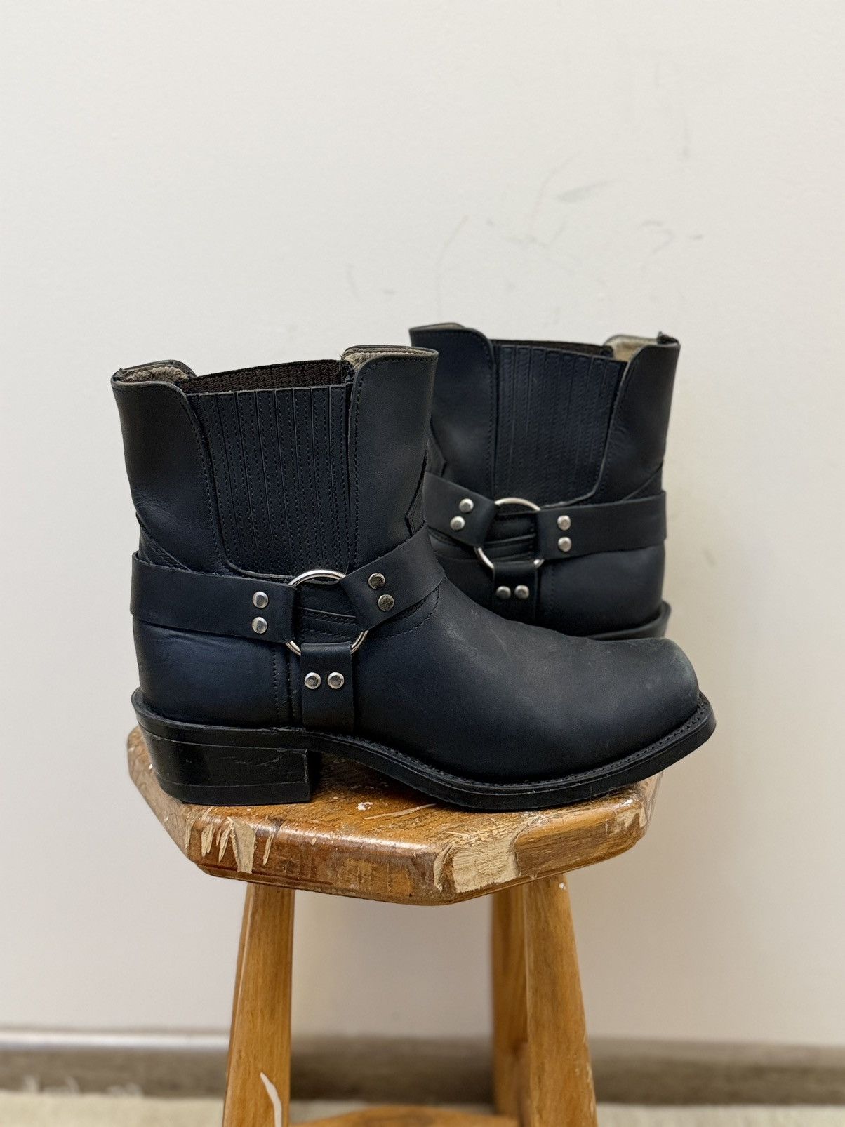 Vintage VTG Avant-Garde Cowboy Western Leather Hype Ankle Zip Boots Size US 10 / EU 43 - 1 Thumbnail
