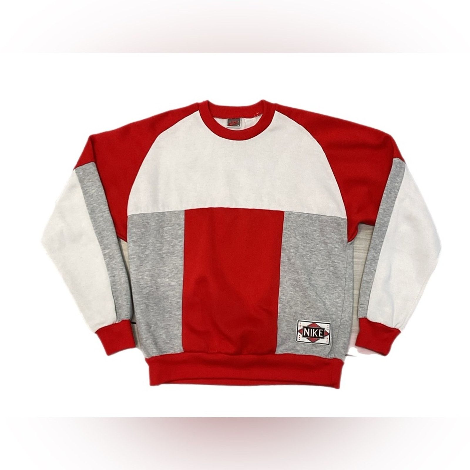 Nike 1990's Rare NIKE Crewneck Sweatshirt Size Medium Size US M / EU 48-50 / 2 - 1 Thumbnail