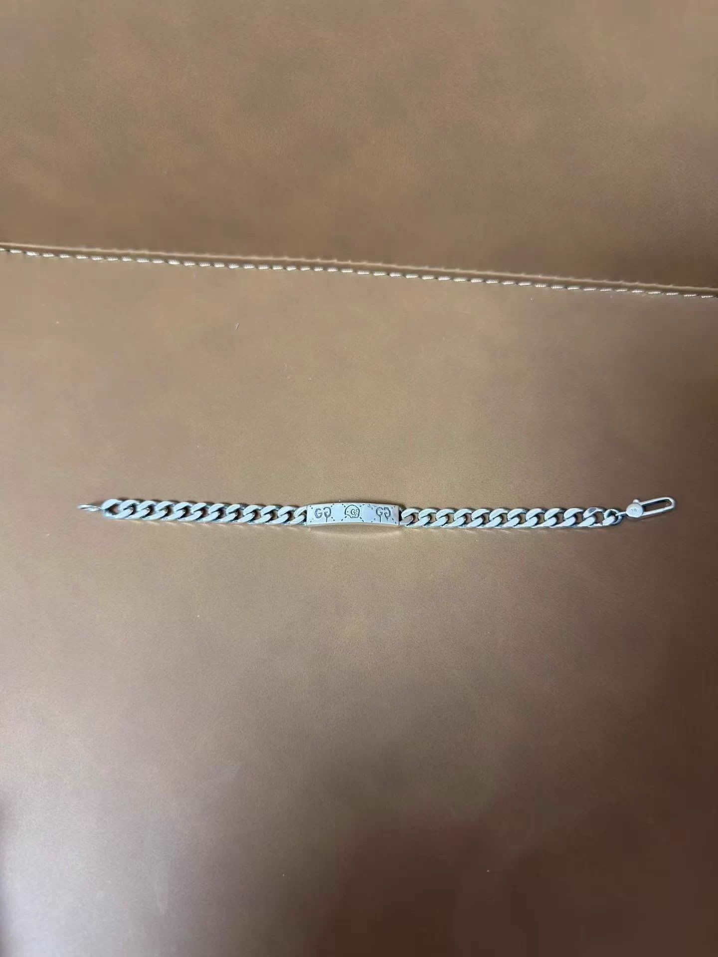 Gucci GUCCI Ghost Skull Cuban Link 18/19 Size ONE SIZE - 1 Thumbnail