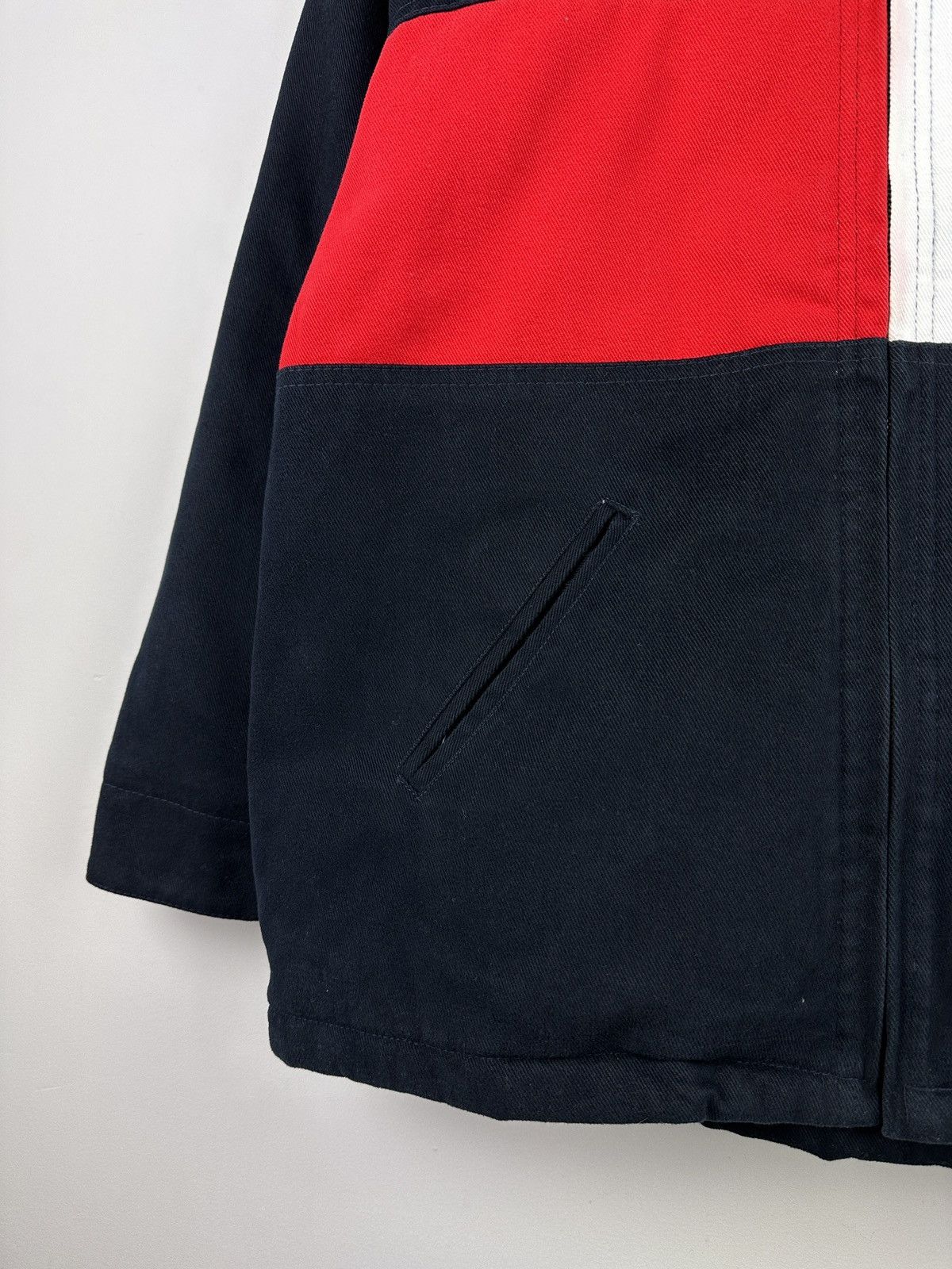 Tommy Hilfiger × Vintage Vintage 90’s Tommy Hilfiger Big Embroidered Logo Jacket Size US XS / EU 42 / 0 - 16 Thumbnail