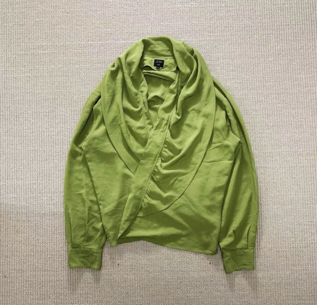 Jean Paul Gaultier Jean Paul Gaultier Ruffle Shawl Collar Shirt J29 Size US M / EU 48-50 / 2 - 1 Thumbnail