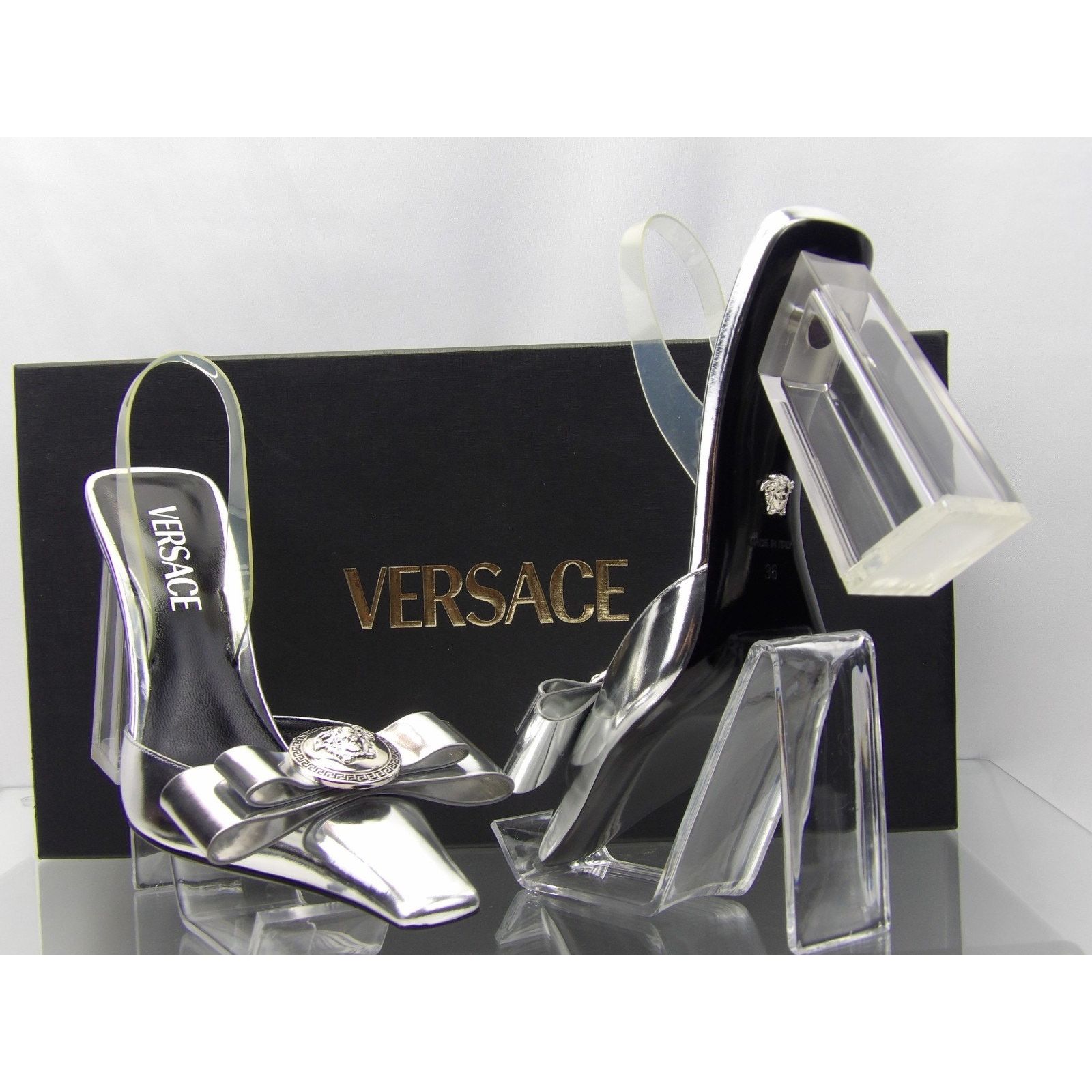 Versace VERSACE SILVER LEATHER COIN MEDUSA HEAD SANDALS PUMPS 36 ITA Size US 6 / IT 36 - 4 Thumbnail