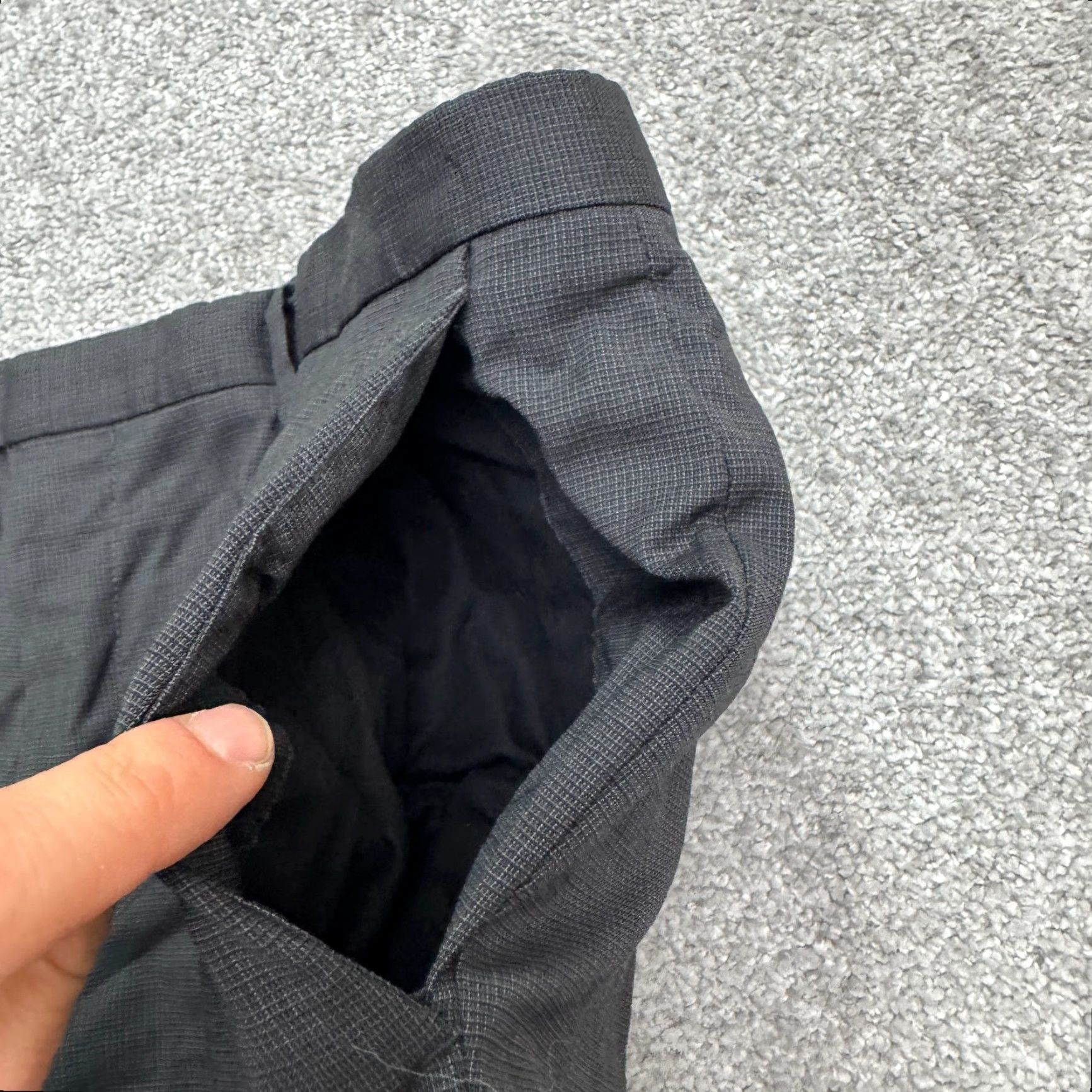 Hugo Boss VINTAGE Hugo Boss Dress Pants Mens 48R Wool Straight Gray Business Casual Formal Workwear Size US 32 / EU 48 - 4 Thumbnail