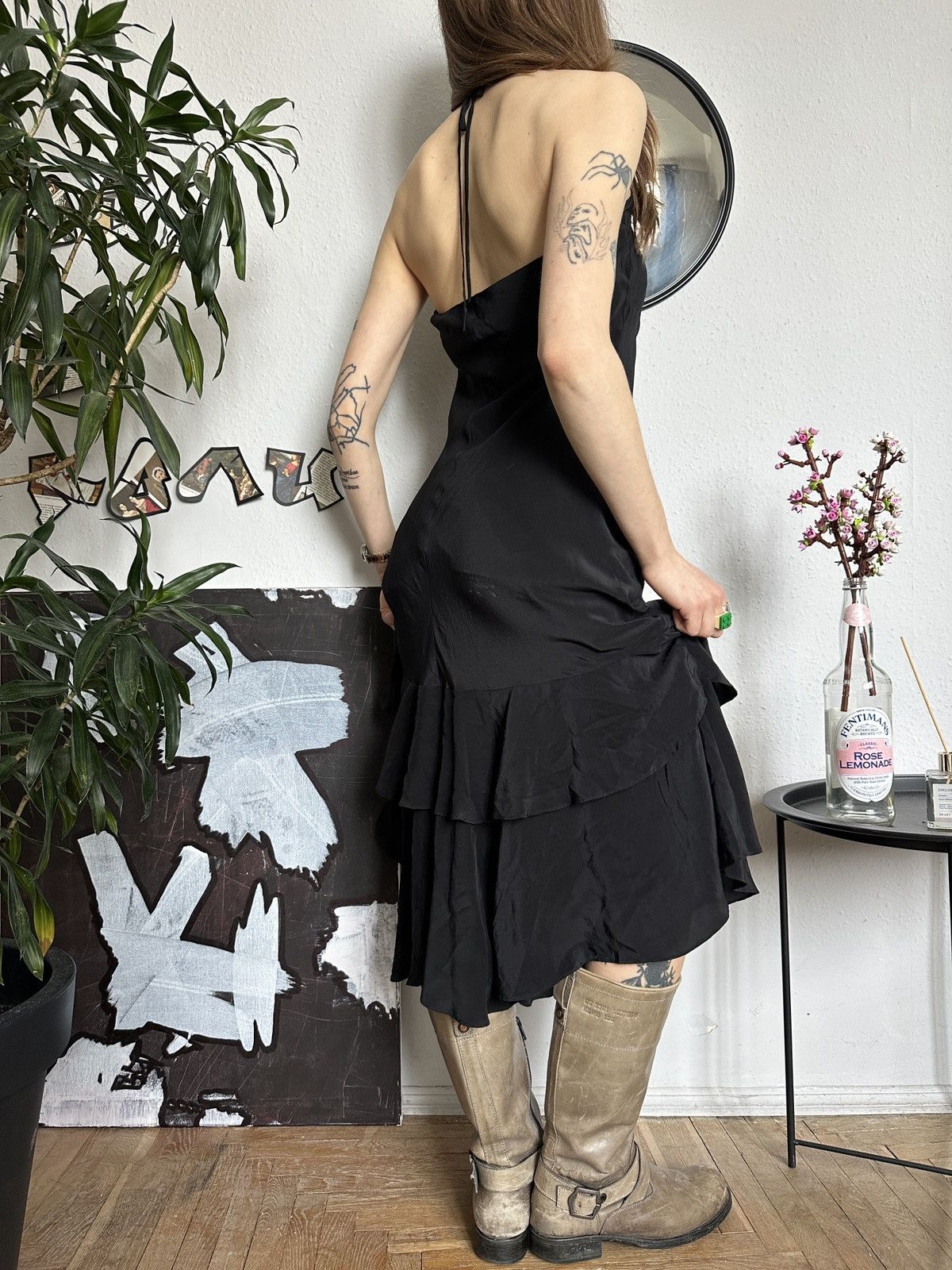 SikSilk × Vintage Vintage Silk Black Ruffle Ruched Halter Evening Dress Size M / US 6-8 / IT 42-44 - 5 Thumbnail