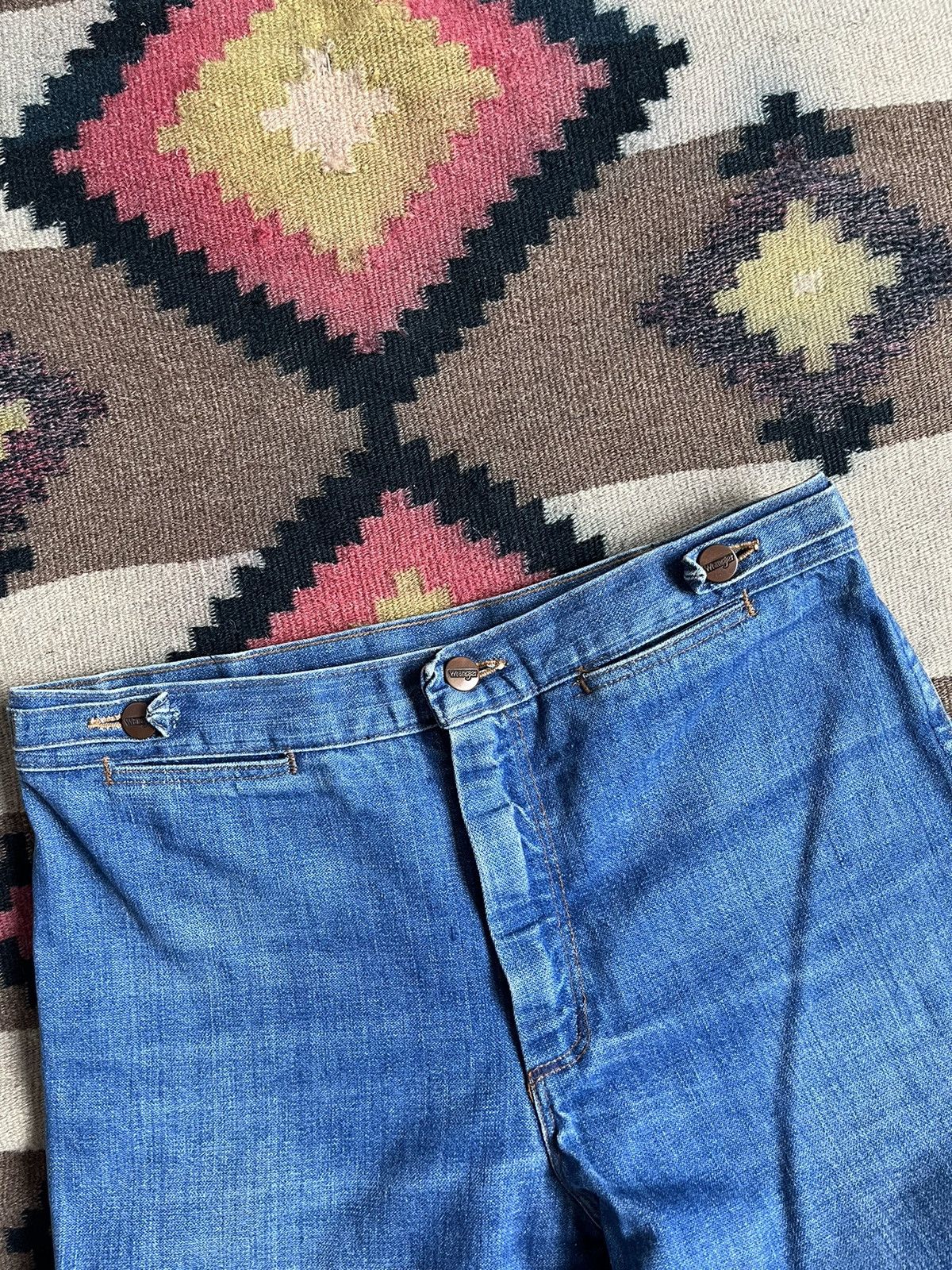 Wrangler Vintage 80s Wrangler Blue Washed Faded Jeans Size 33 Size US 33 - 2 Thumbnail