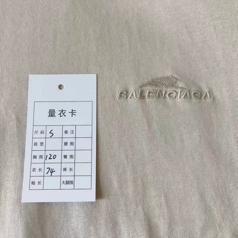 Balenciaga Balenciaga Solid Color Logo Embroidered Round Neck Short S Size US S / EU 44-46 / 1 - 4 Thumbnail