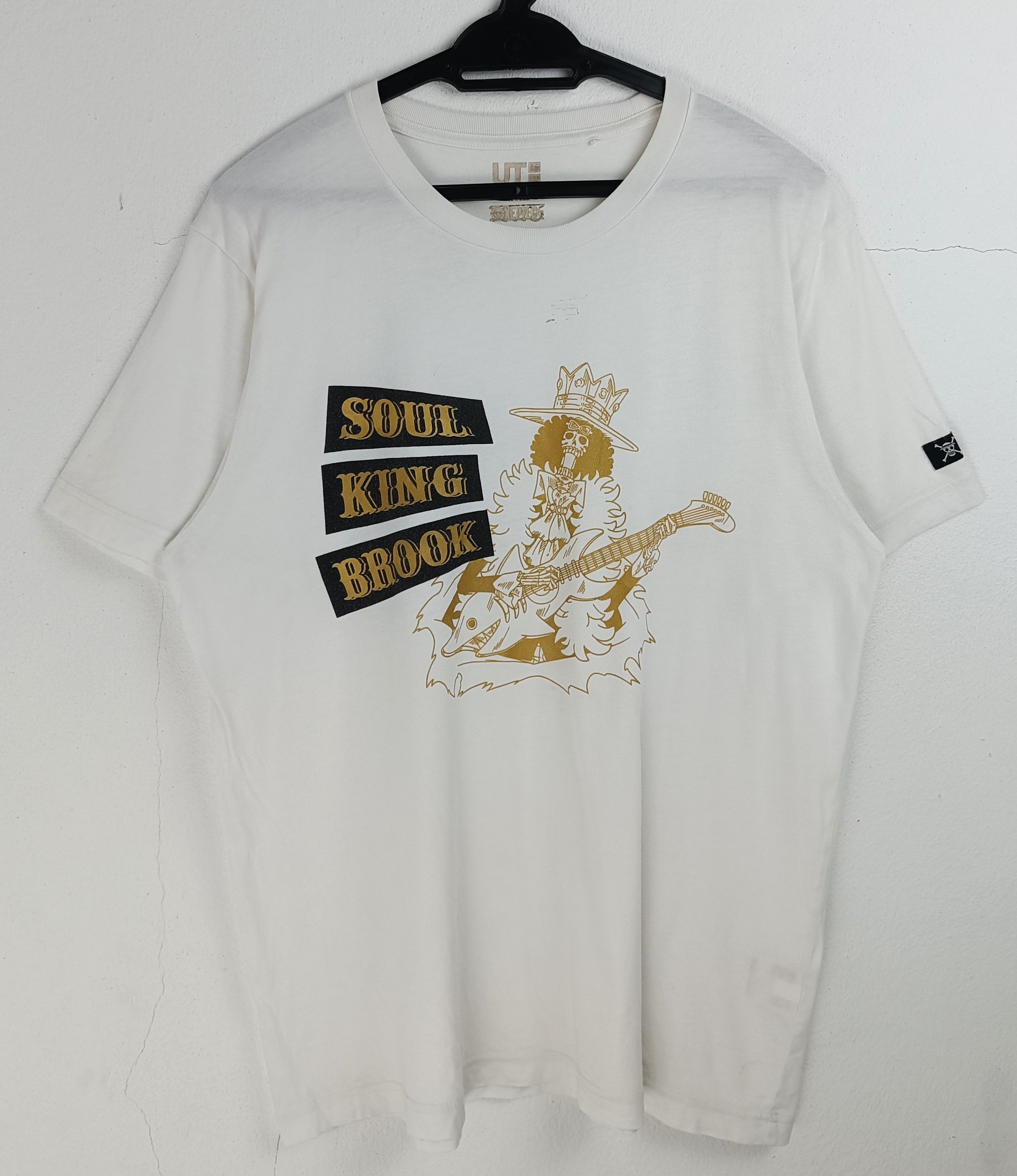 Anime VINTAGE ONE PIECE SOUL KING BROOK TEE naruto bleach dragon Size US M / EU 48-50 / 2 - 3 Thumbnail