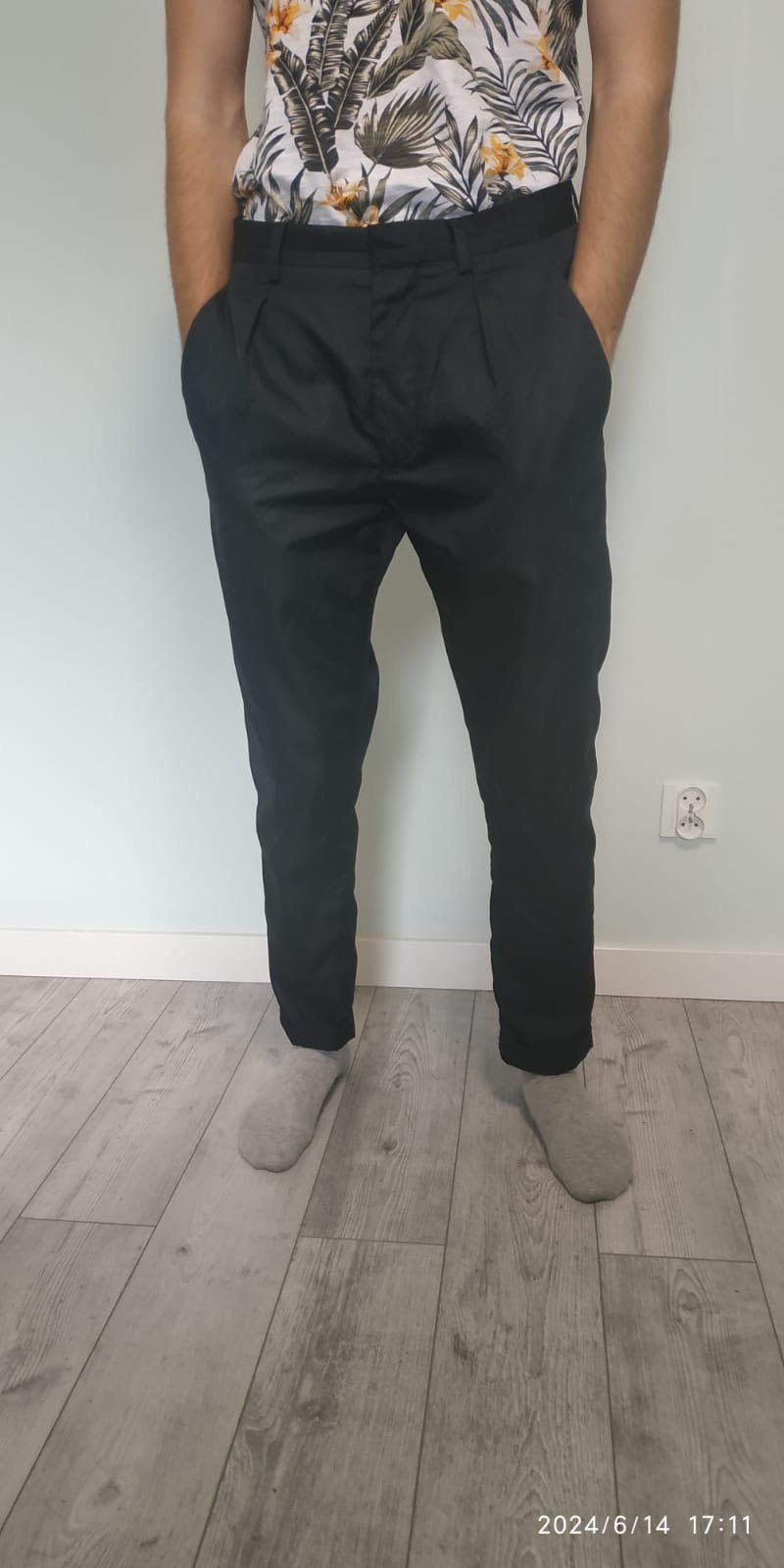 Prada Nylon trousers Size US 31 - 6 Thumbnail