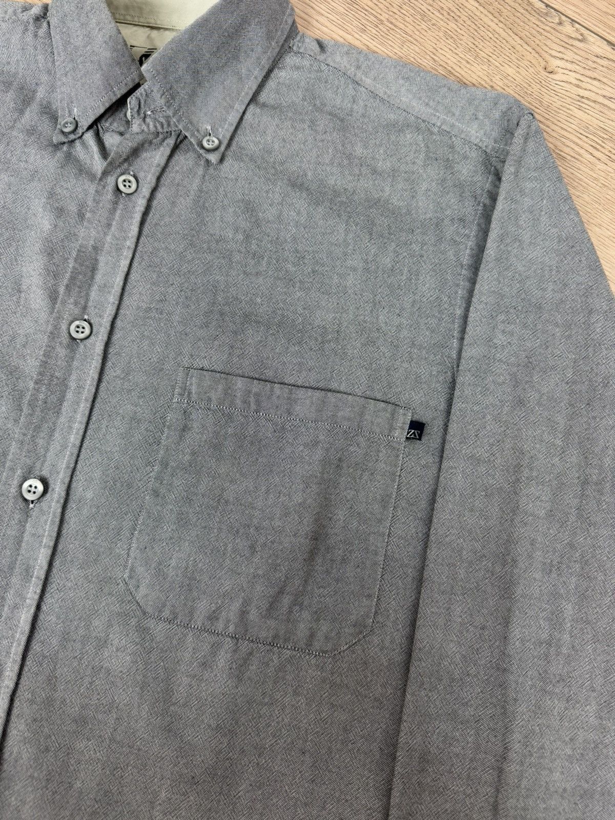 Ermenegildo Zegna Ermenegildo Zegna Shirt Mens M Gray Button UpCasual Size US M / EU 48-50 / 2 - 5 Thumbnail