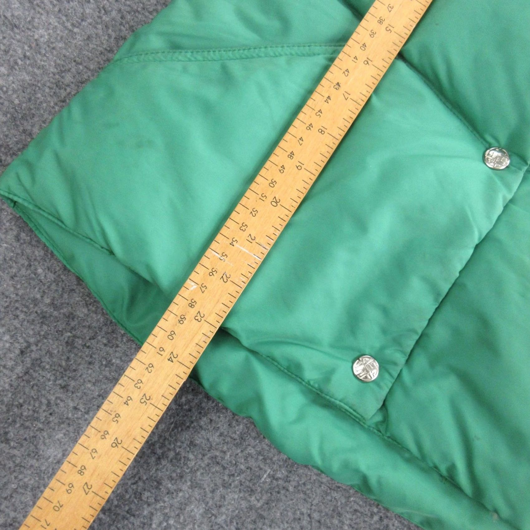 Vintage VINTAGE REI Co-op Puffer Vest Womens Small Green Goose Down Snap High Neck 70s Size S / US 4 / IT 40 - 3 Thumbnail