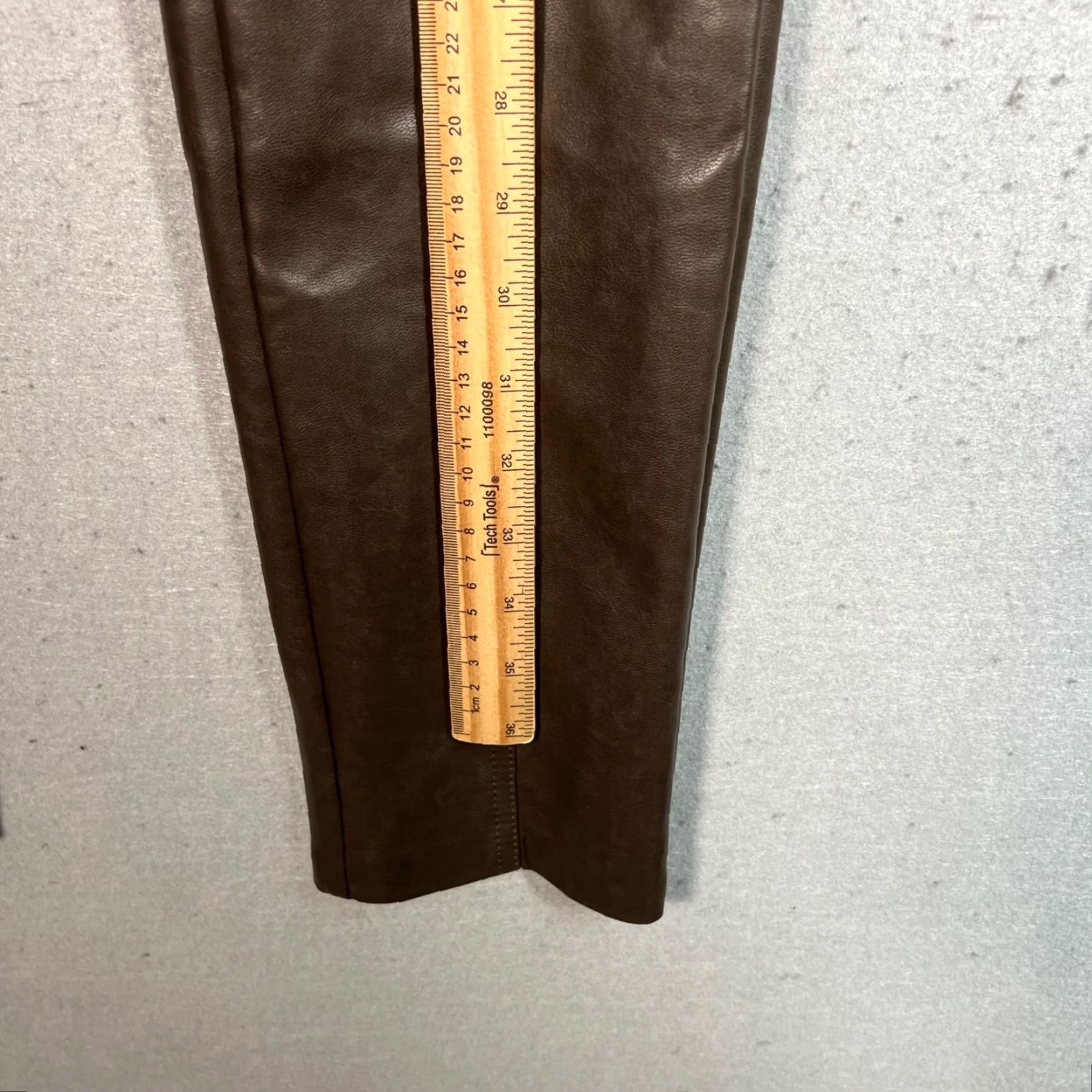 Vintage VINTAGE Wilfred Brown High-Waisted Faux Leather Tapered Leg Pants 0 Womens Size 28" / US 6 / IT 42 - 7 Thumbnail