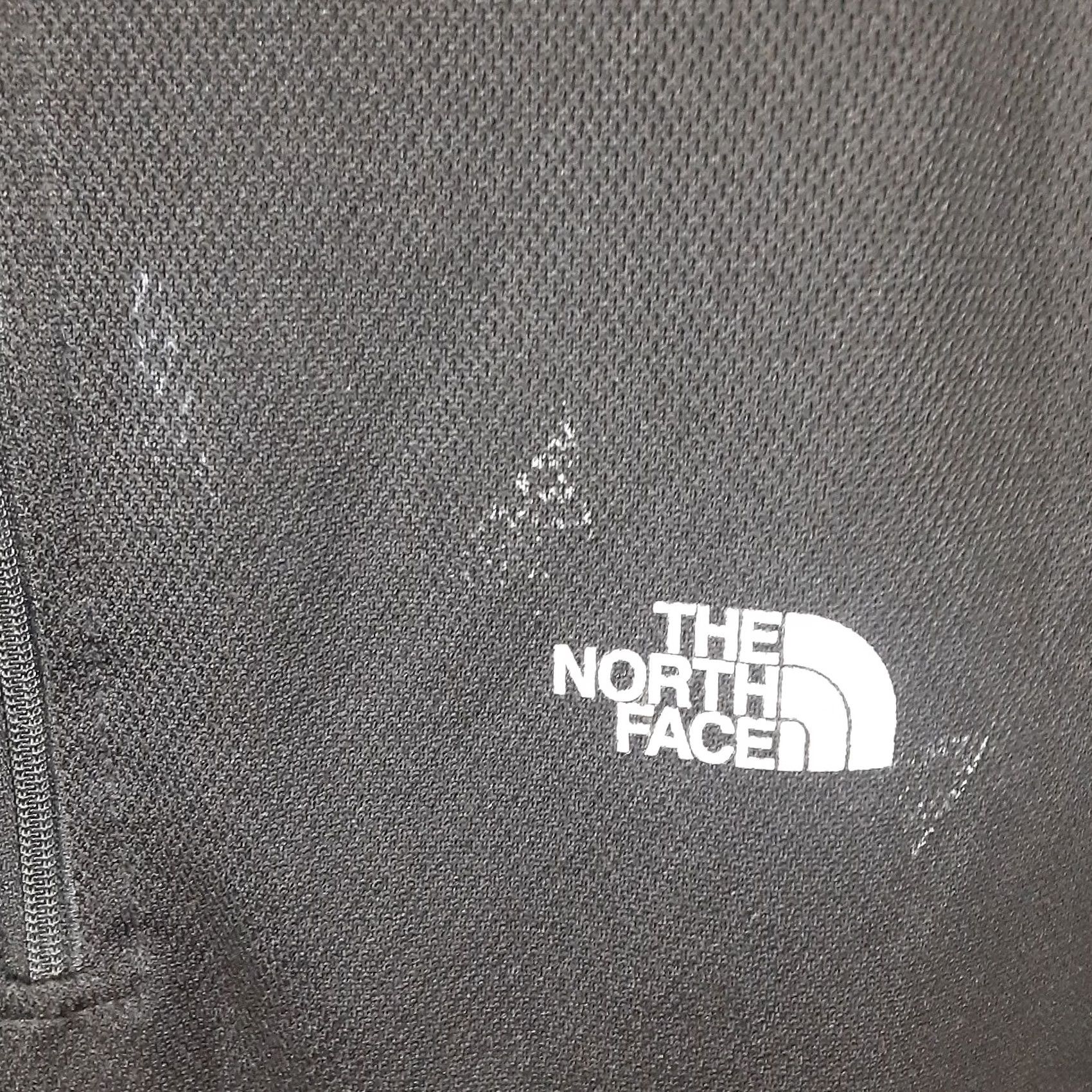 The North Face The North Face Mens M Medium Long Sleeve 1/4 Zip Lightweight Athletic Shirt Black Logo Pullover Breathing Size US M / EU 48-50 / 2 - 3 Thumbnail