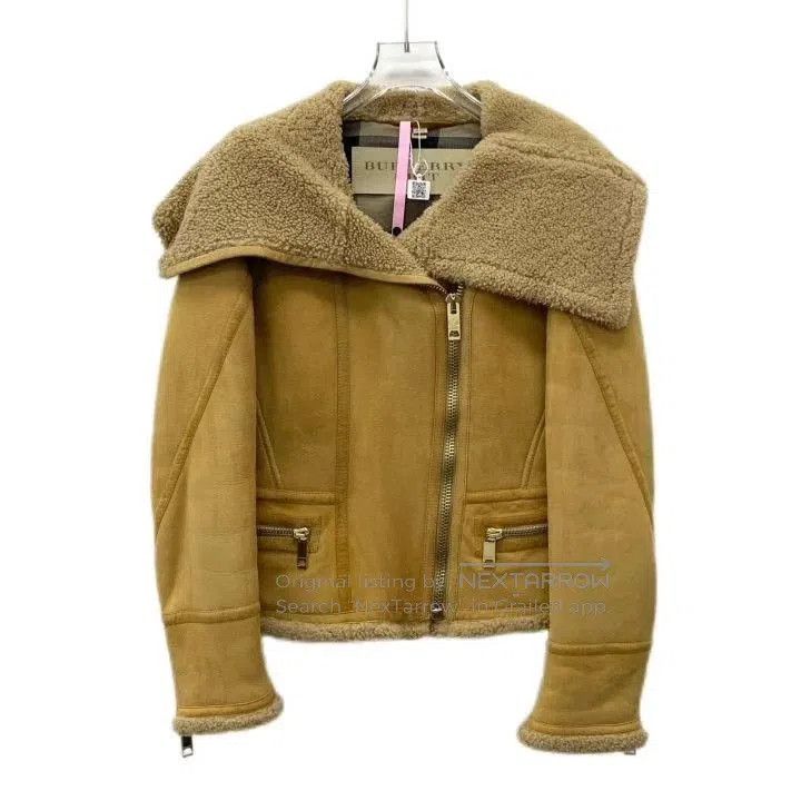 Burberry Burberry Brown Shearling Collar Jacket. Size US S / EU 44-46 / 1 - 1 Thumbnail