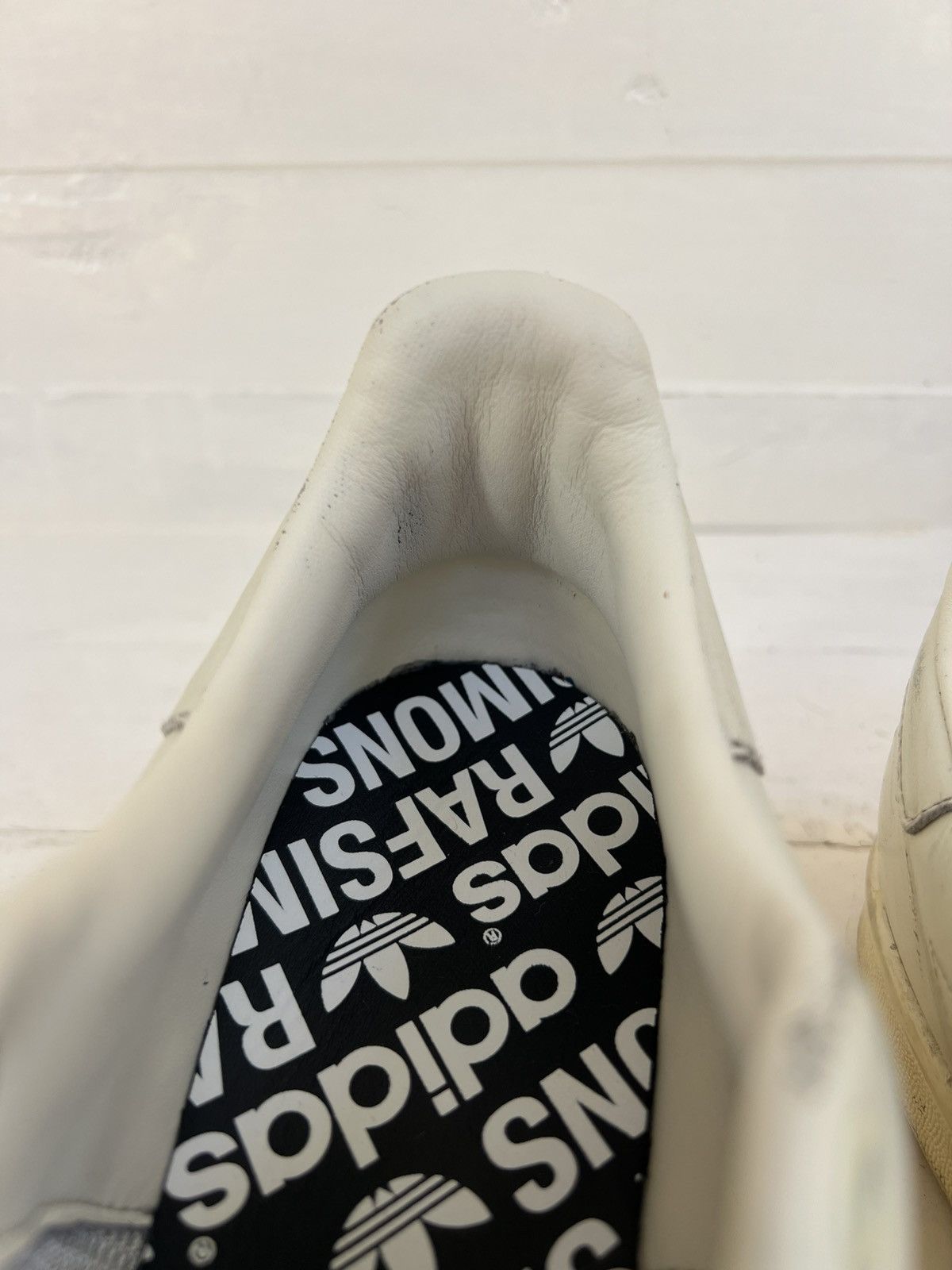 Adidas × Raf Simons Adidas x Raf Simons Stan Smith OG Pure White Size US 10 / EU 43 - 19 Thumbnail