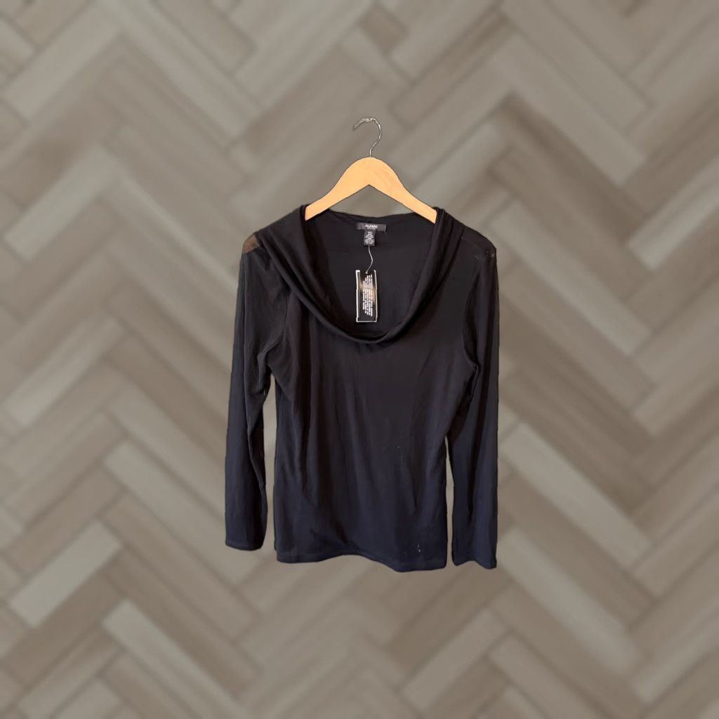 Alfani Alfani Womens Black Long Sleeve Round Neck Blouse Size Petite Large NWT User: Alfani Women's Black Long Sleeve Round Neck Blouse Size Petite Large NWT Size L / US 10 / IT 46 - 1 Thumbnail